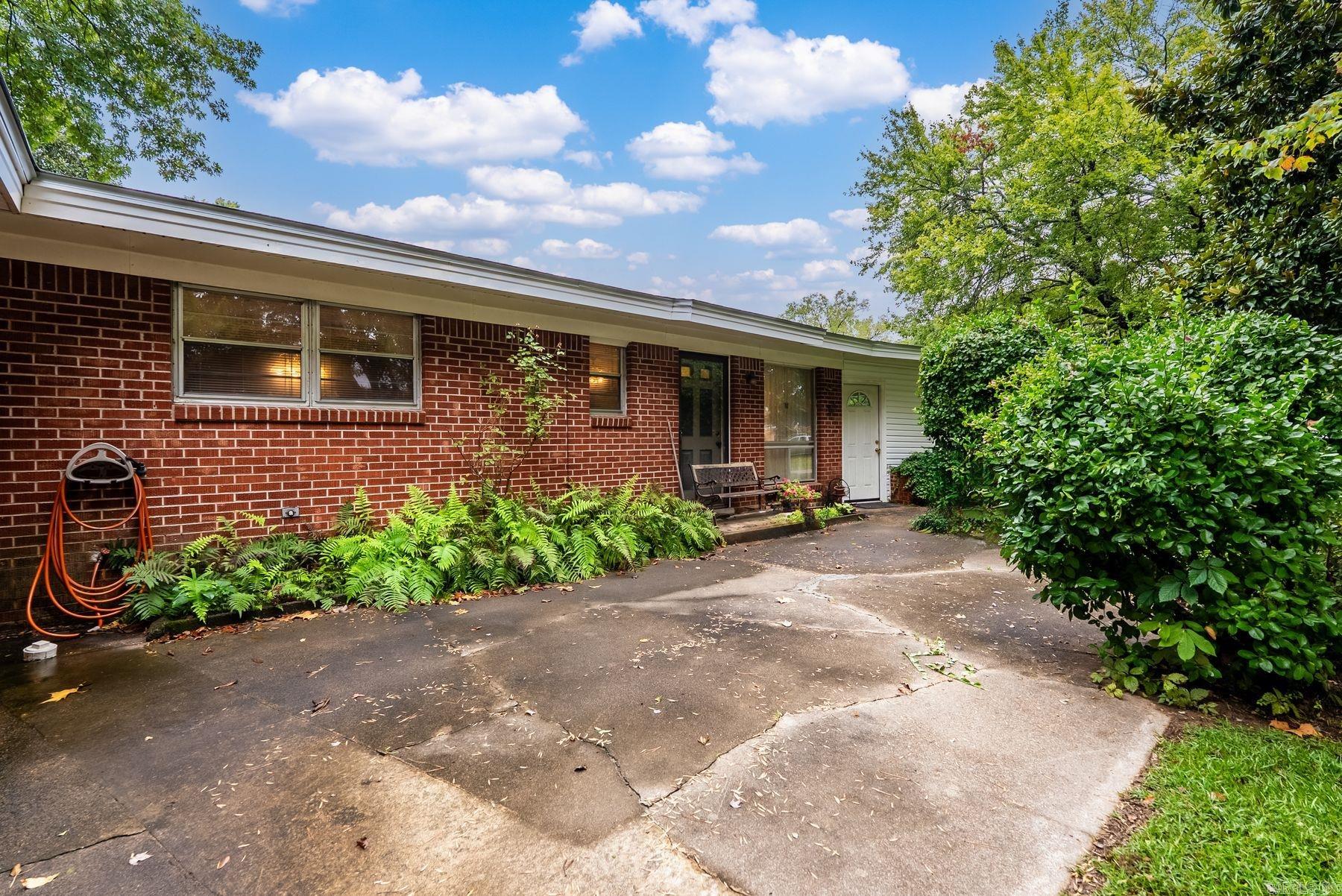 9 Phyllis  Jacksonville, AR