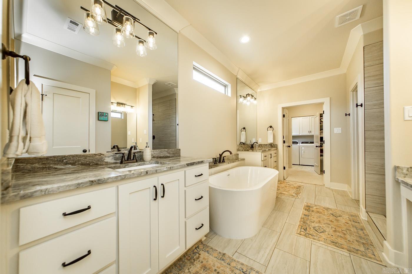 837 Oak Forest  Sherwood, AR