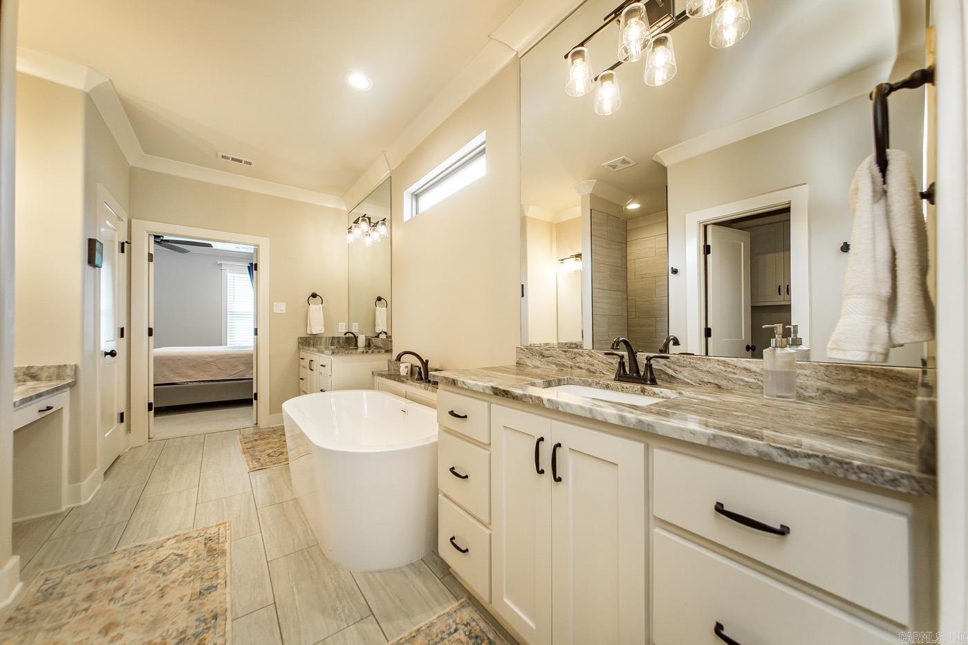 837 Oak Forest  Sherwood, AR