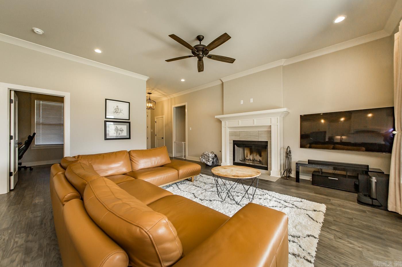 837 Oak Forest  Sherwood, AR