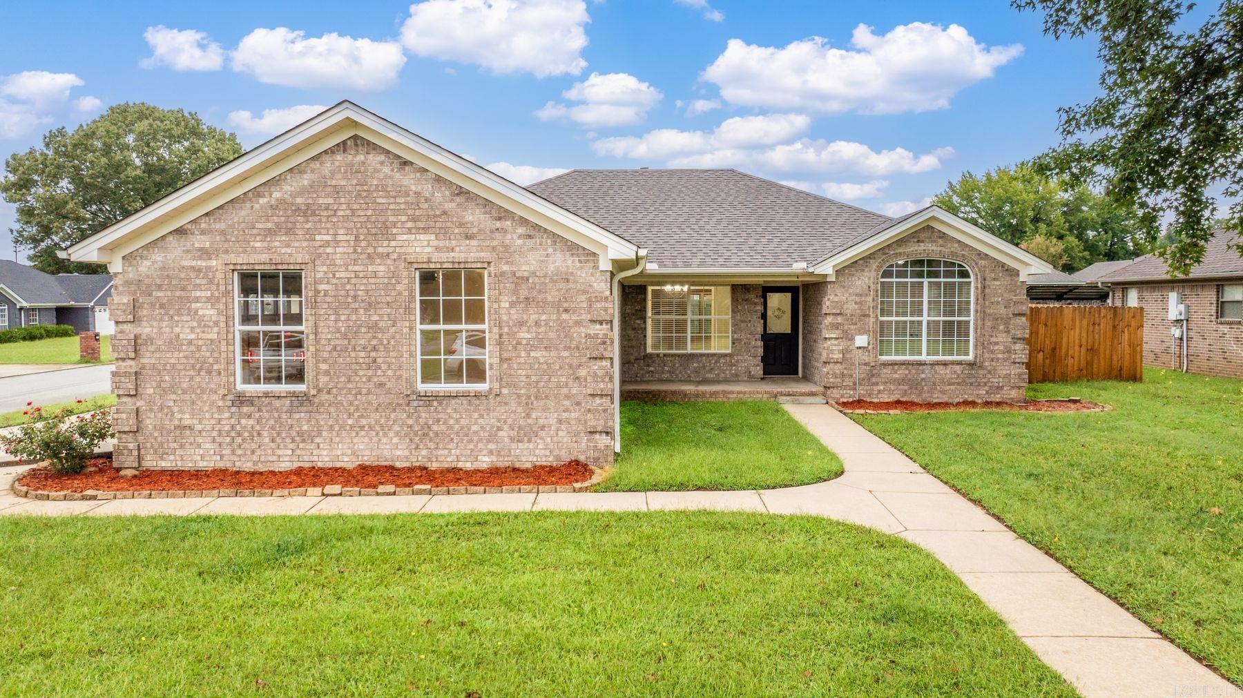 1312 High Meadow  Jacksonville, AR