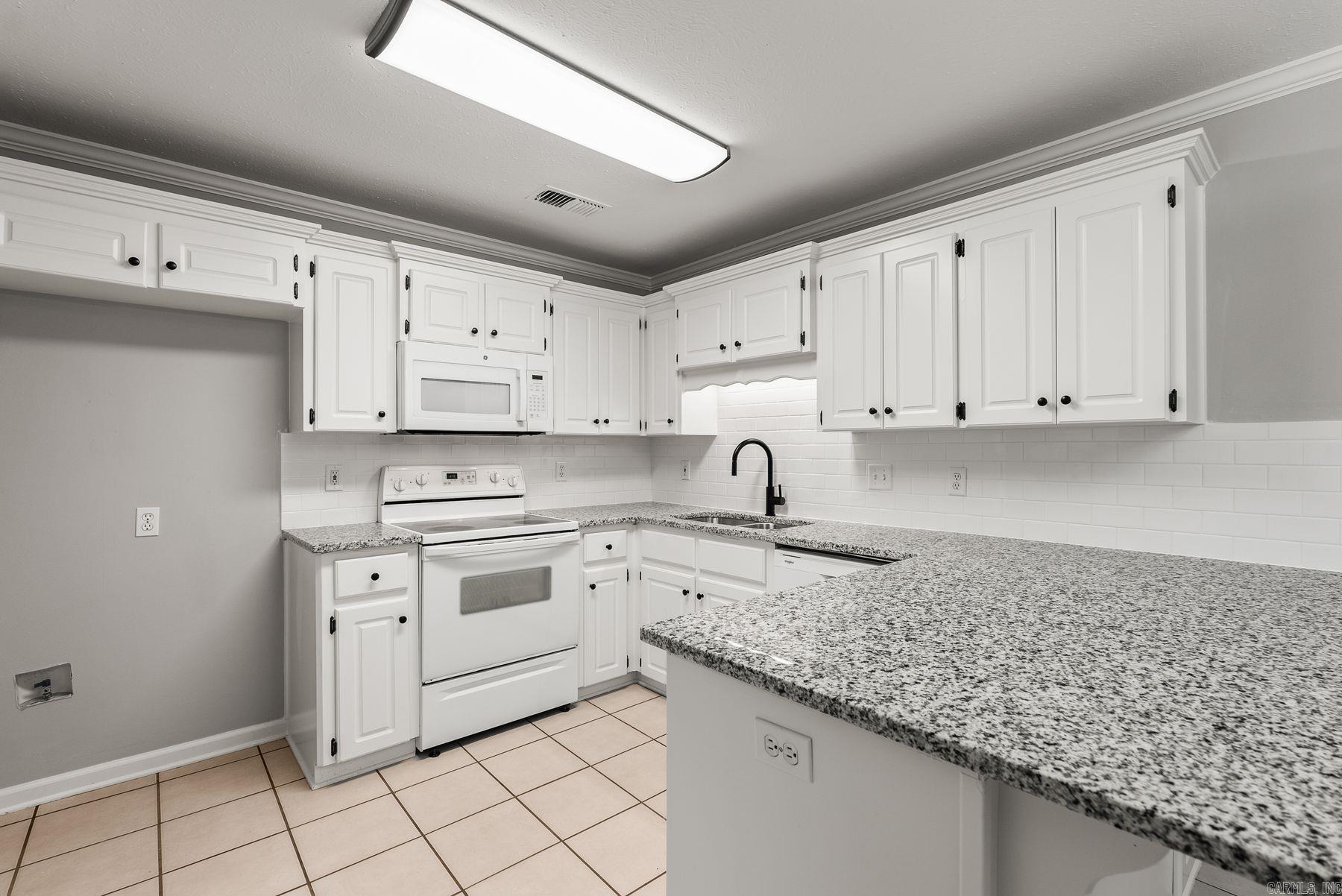 1312 High Meadow  Jacksonville, AR