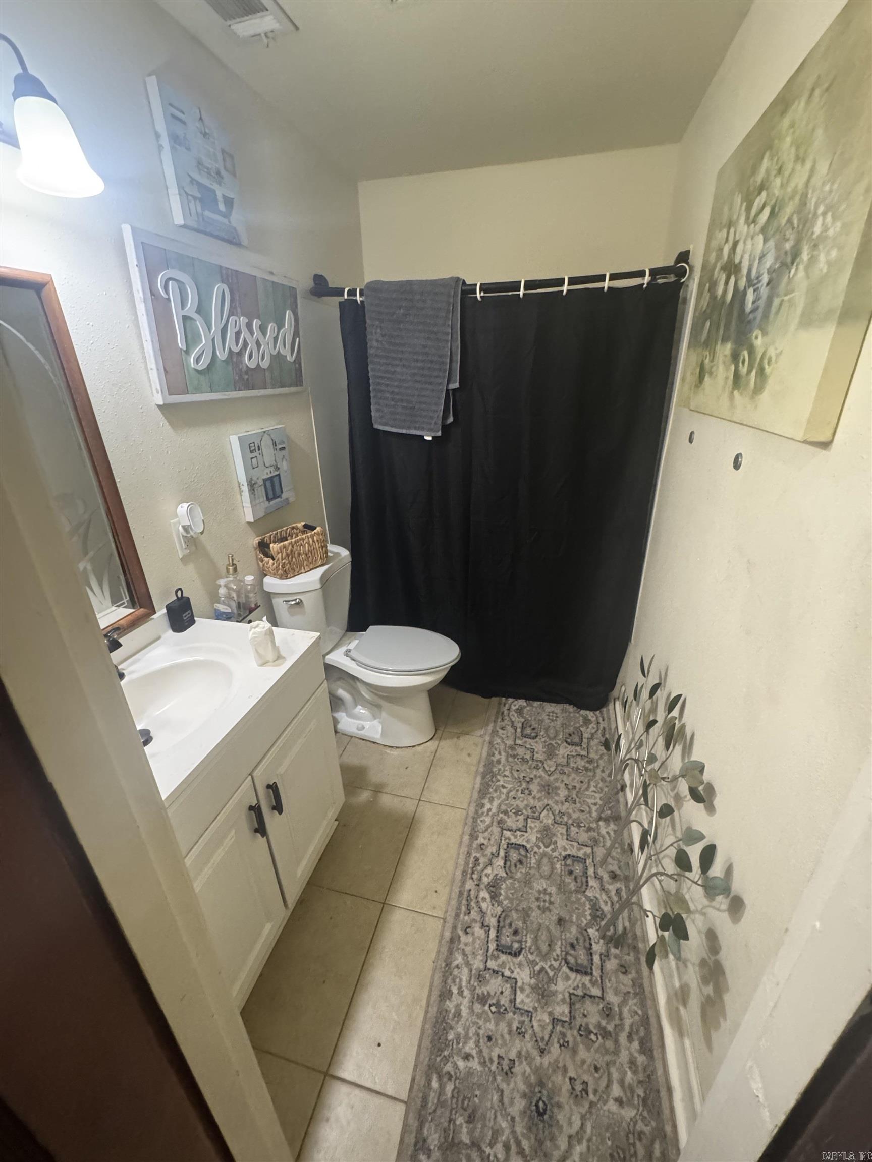 1724 Augusta St.  North Little Rock, AR