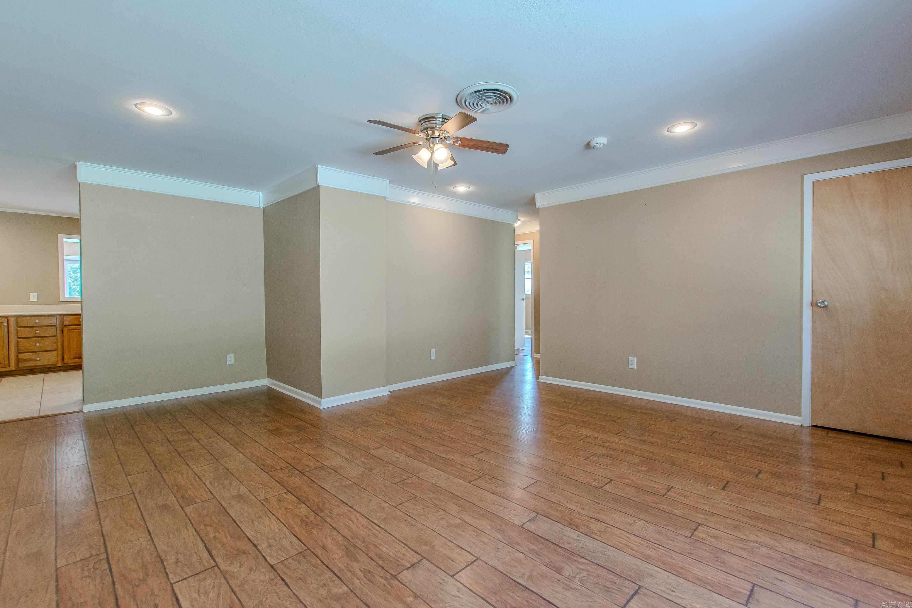 2205 W Lakeview  Benton, AR