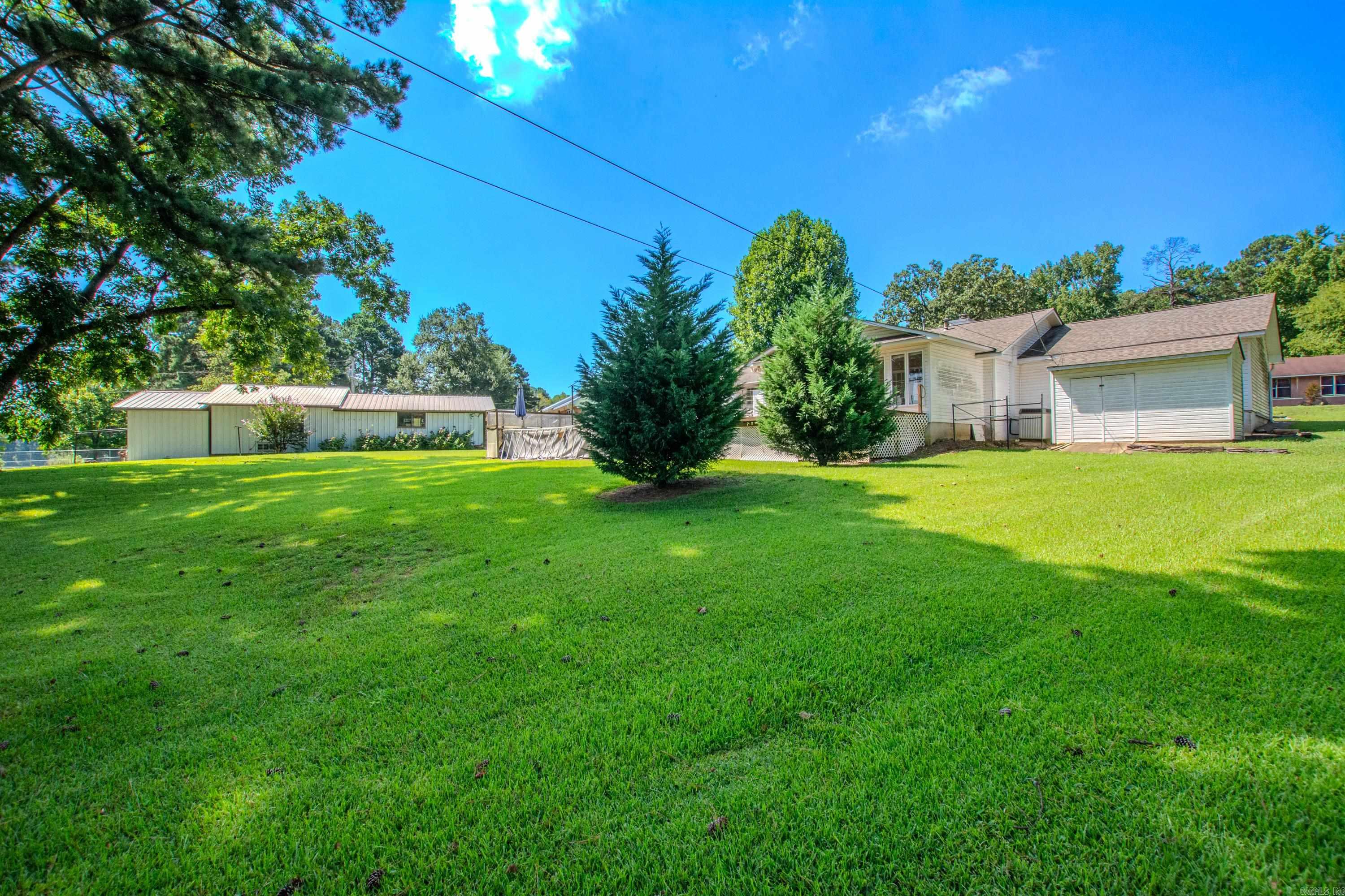 2205 W Lakeview  Benton, AR