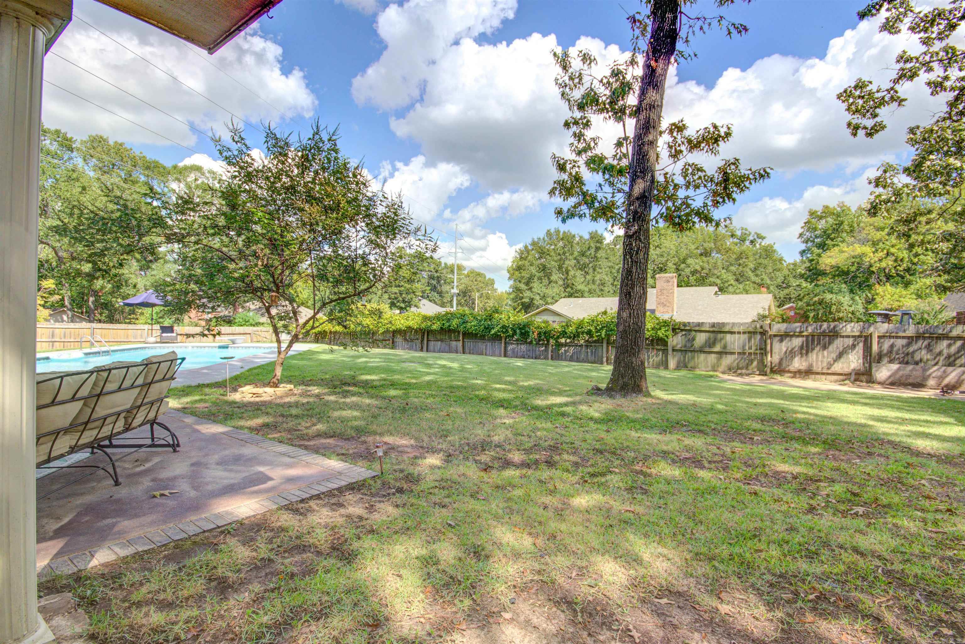 6010 Shadyside Ln  Texarkana, TX