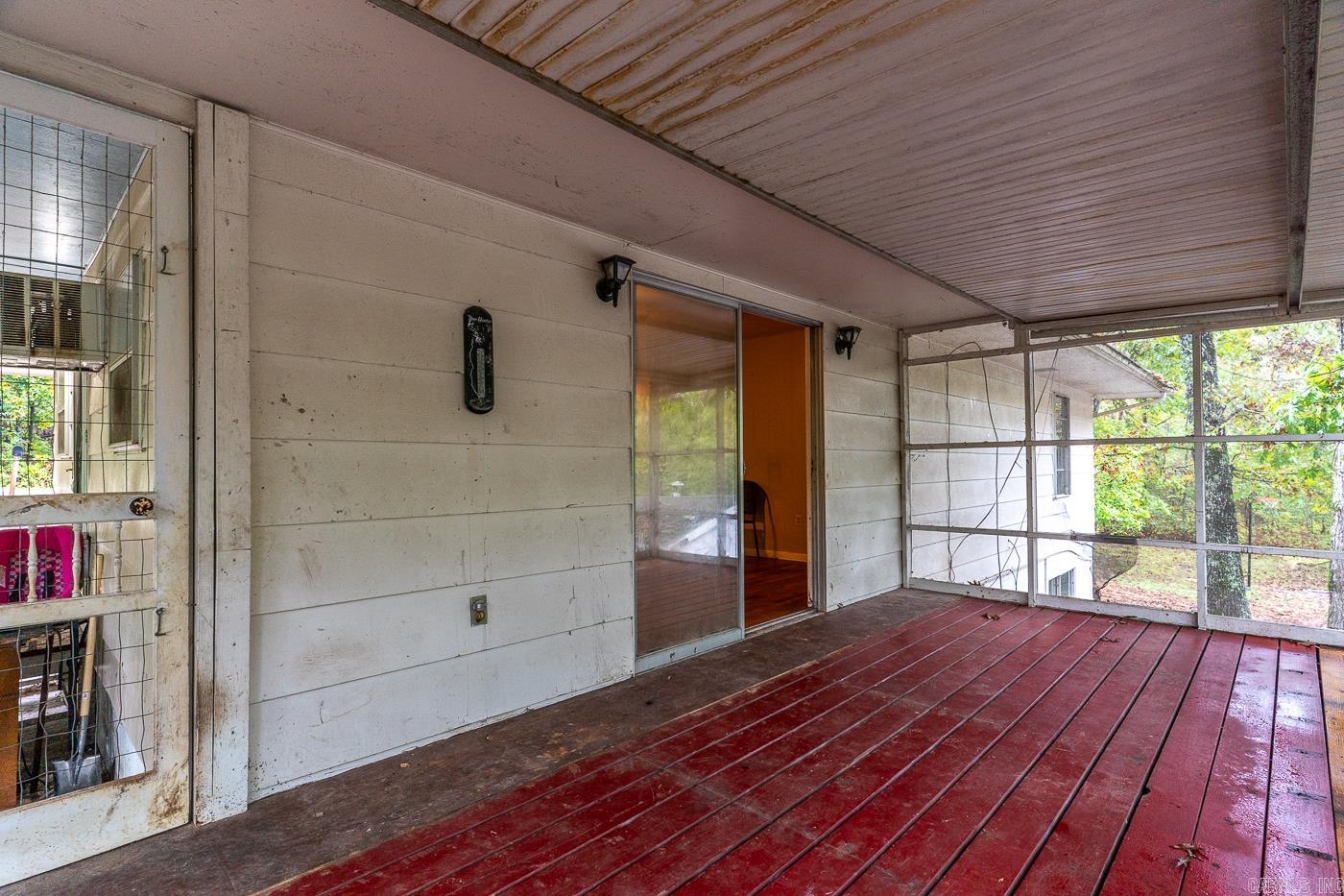 17 Duroc  Cherokee Village, AR