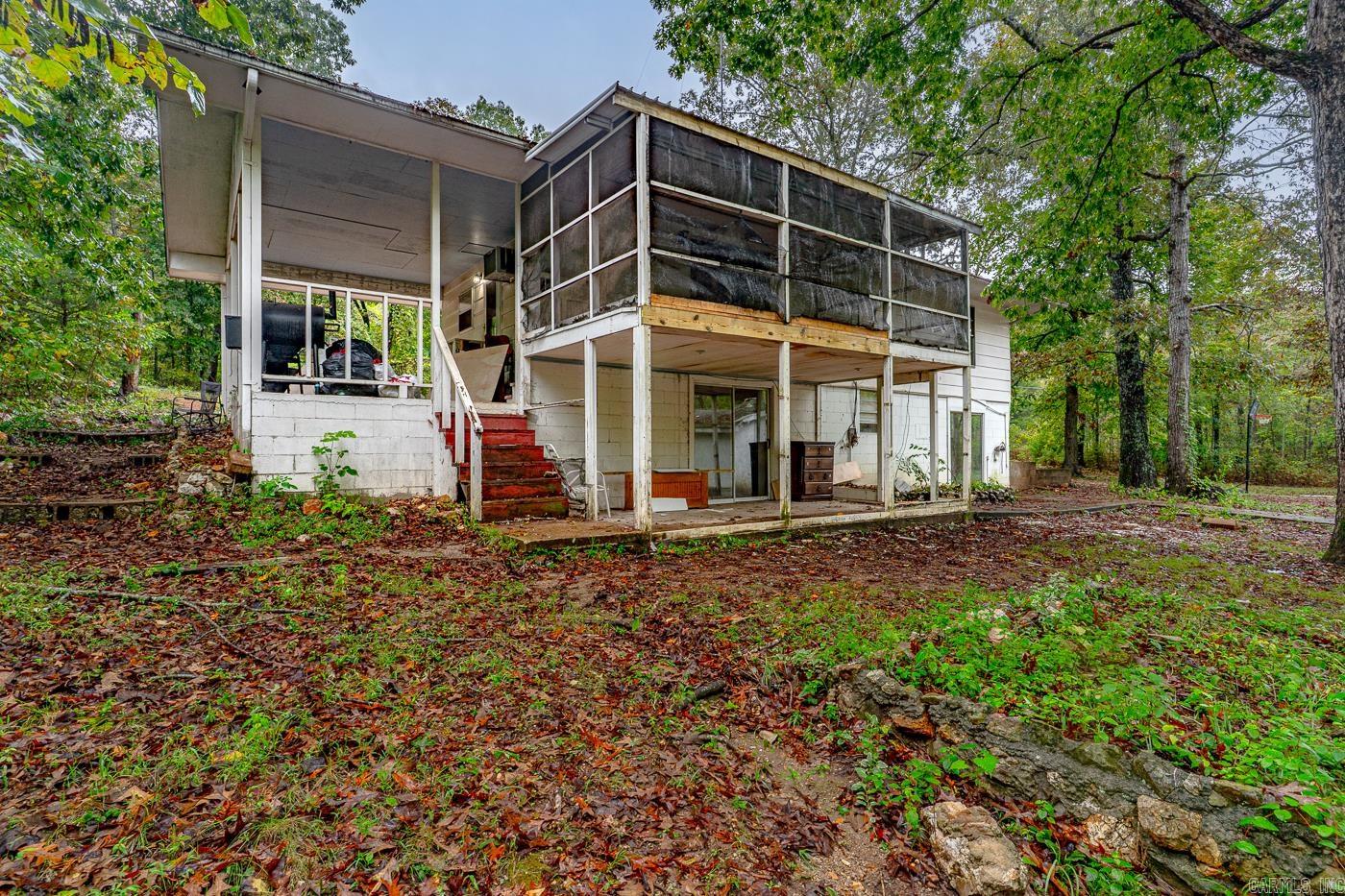 17 Duroc  Cherokee Village, AR