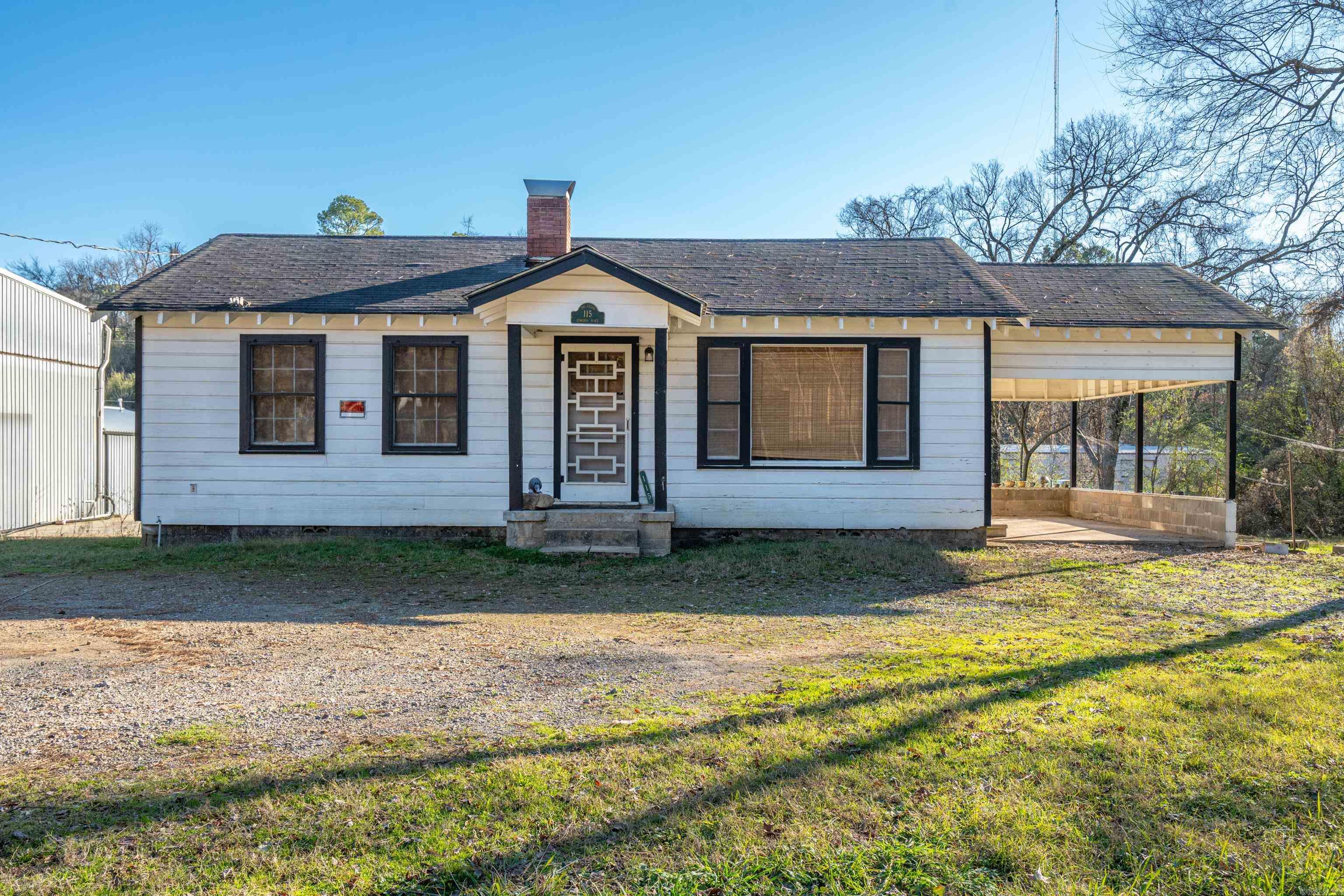 115 Edwards  Hot Springs, AR