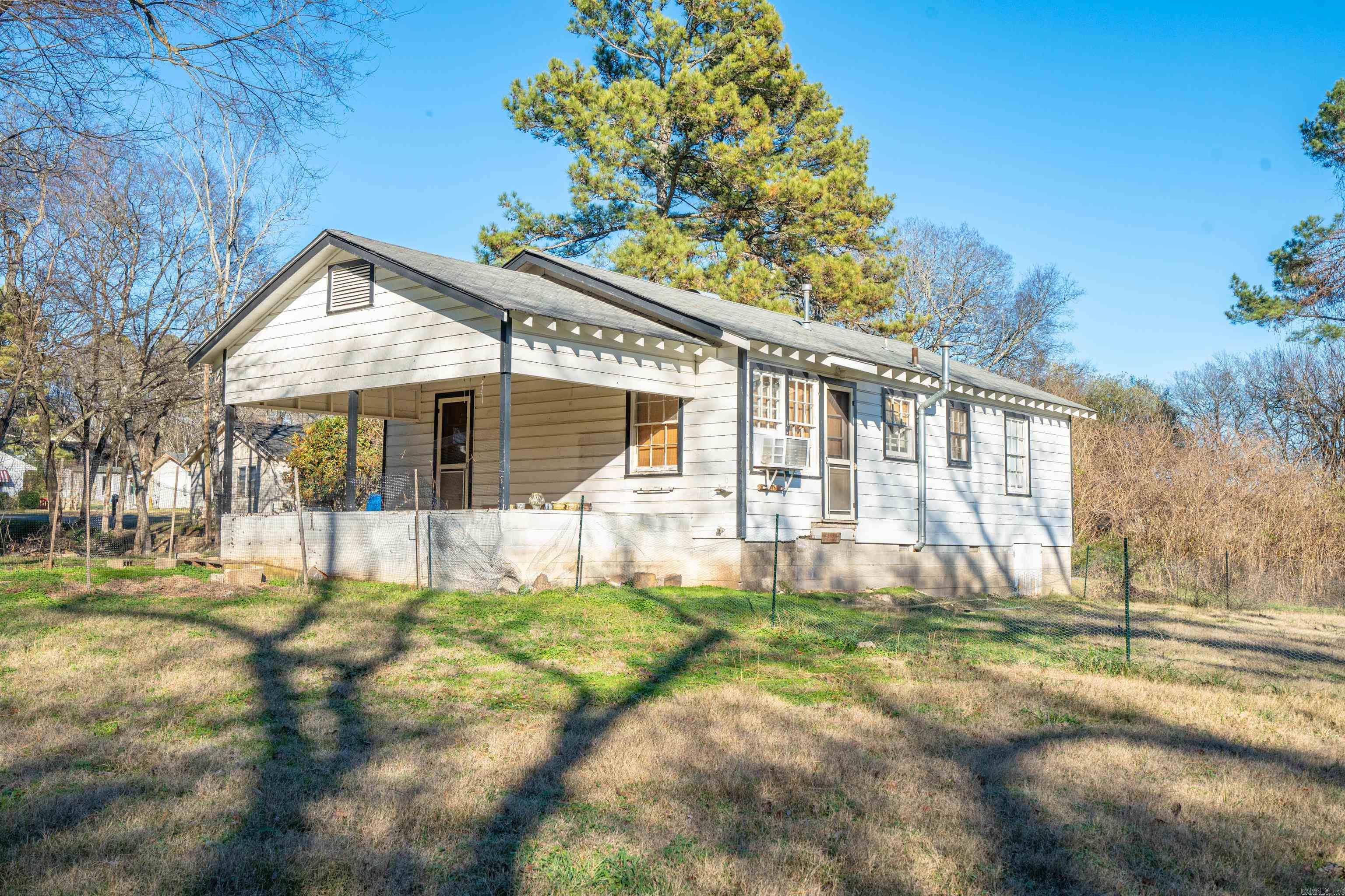 115 Edwards  Hot Springs, AR