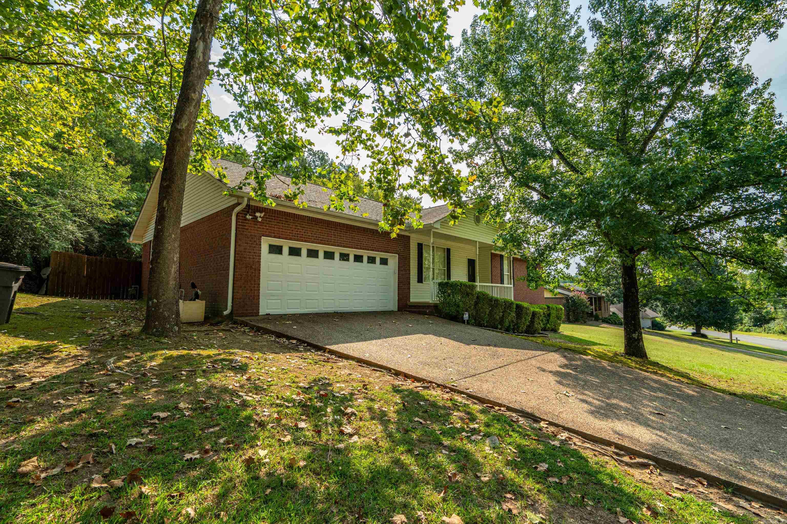 112 Apache  Hot Springs, AR