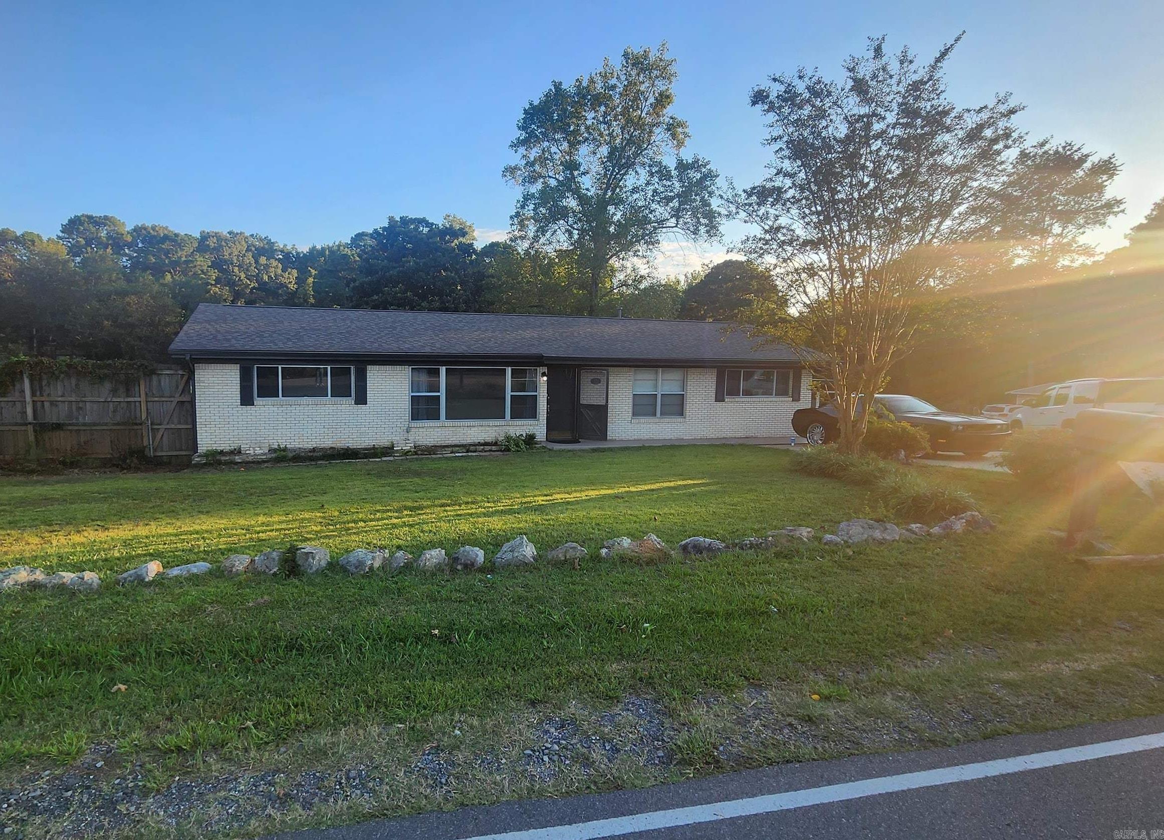 323 Lakeshore  Hot Springs, AR