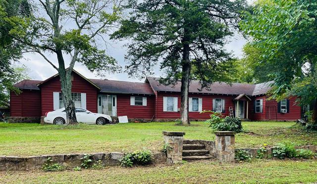   29 Paul St  Quitman, AR