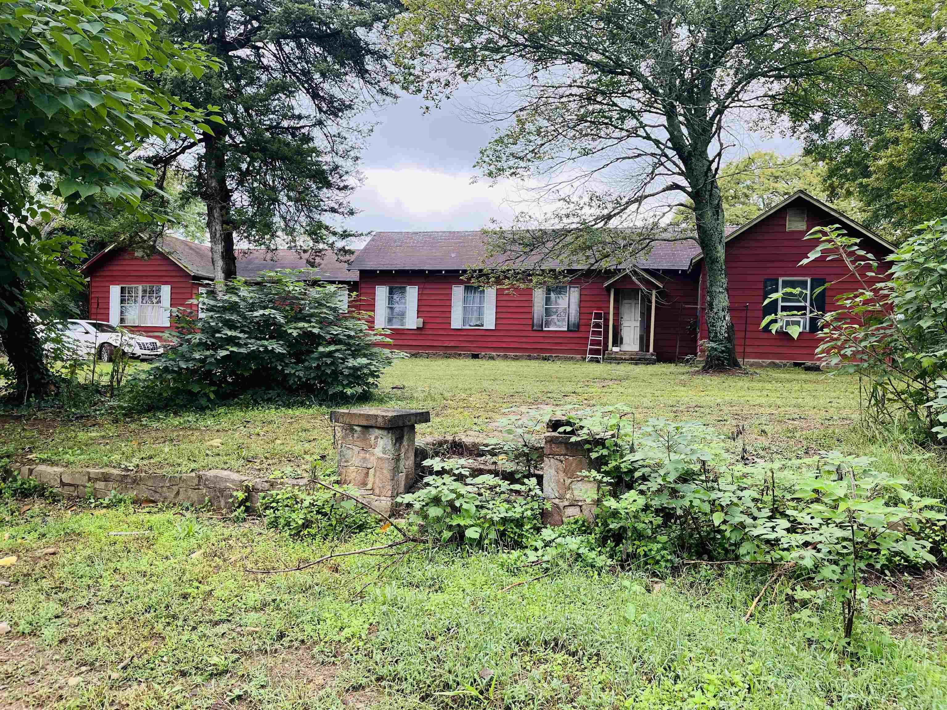  29 Paul St  Quitman, AR