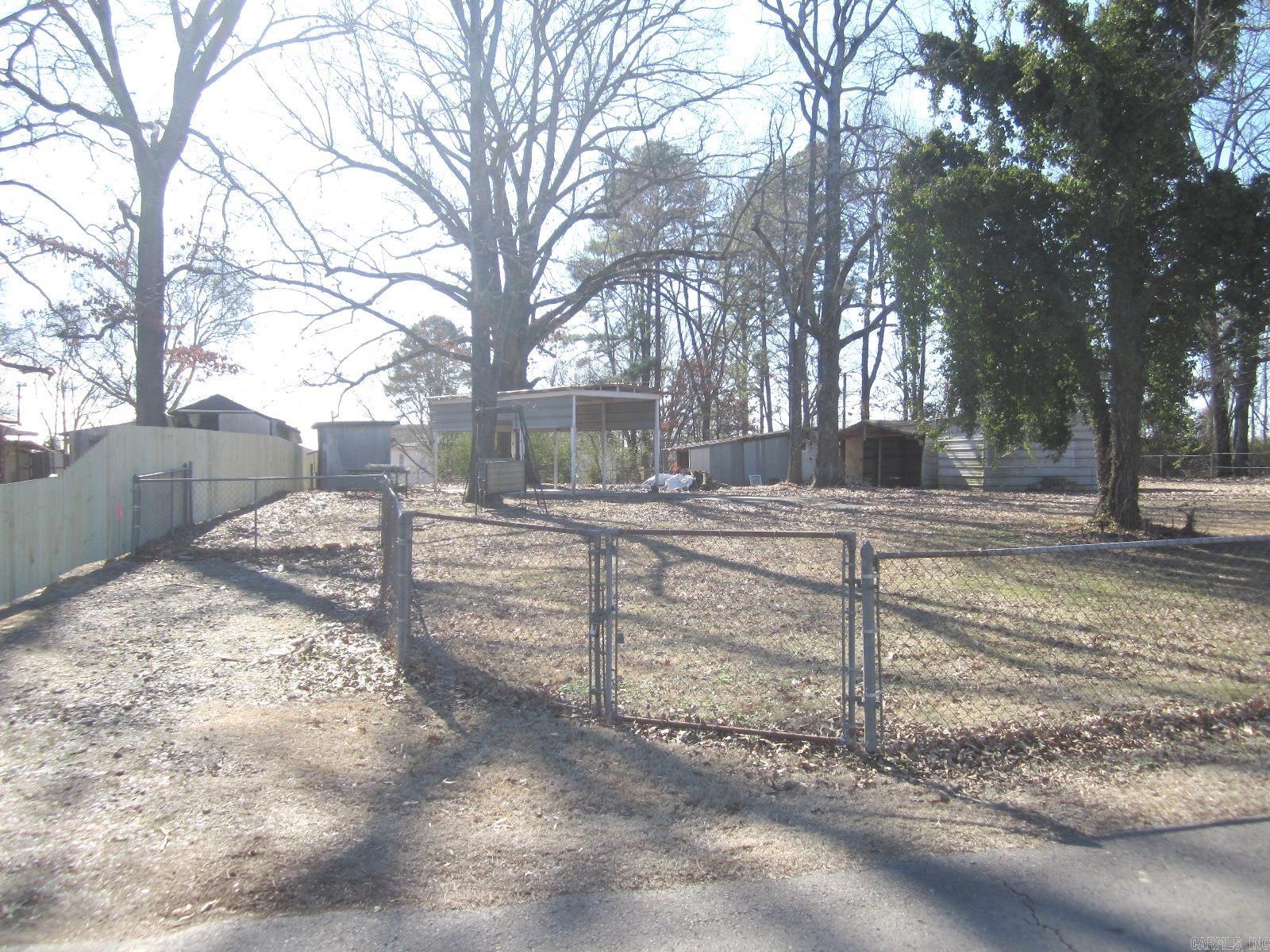 300 Noble Rd  Jacksonville, AR