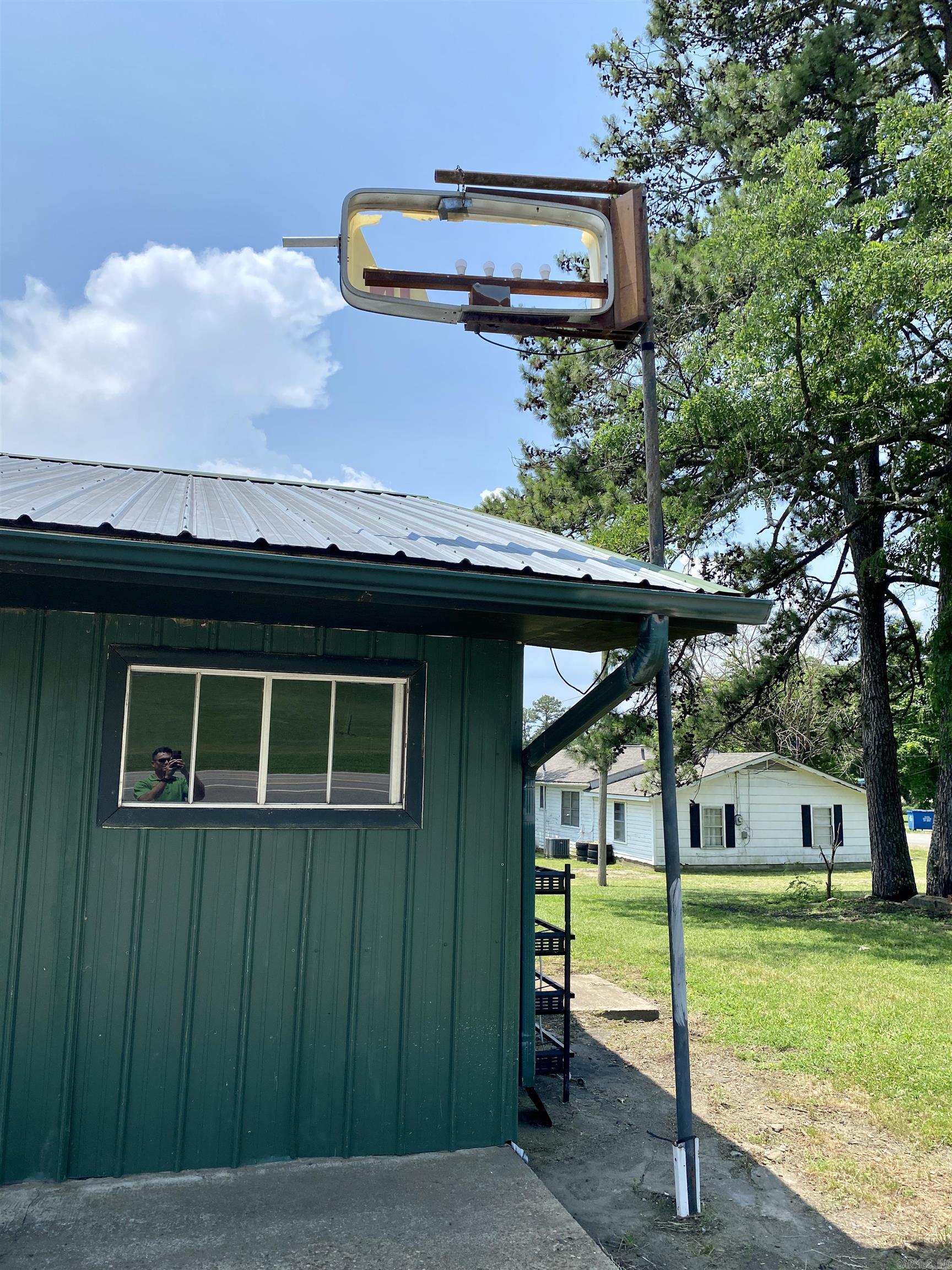 306 Highway 64  Coal Hill, AR