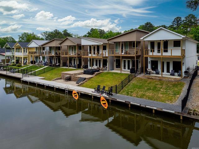 215  Long Beach Drive  Hot Springs, AR