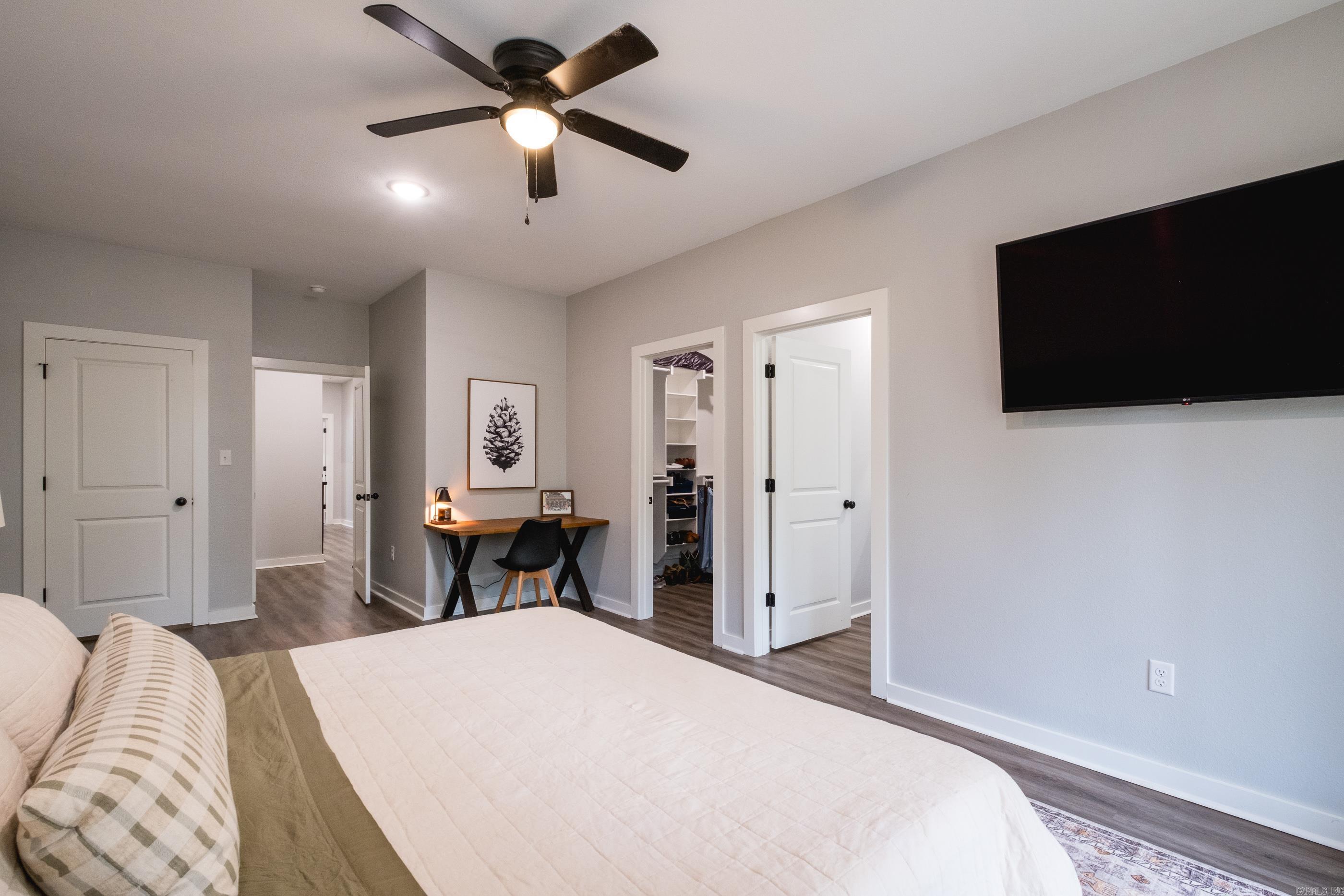 215 Long Beach Drive  Hot Springs, AR