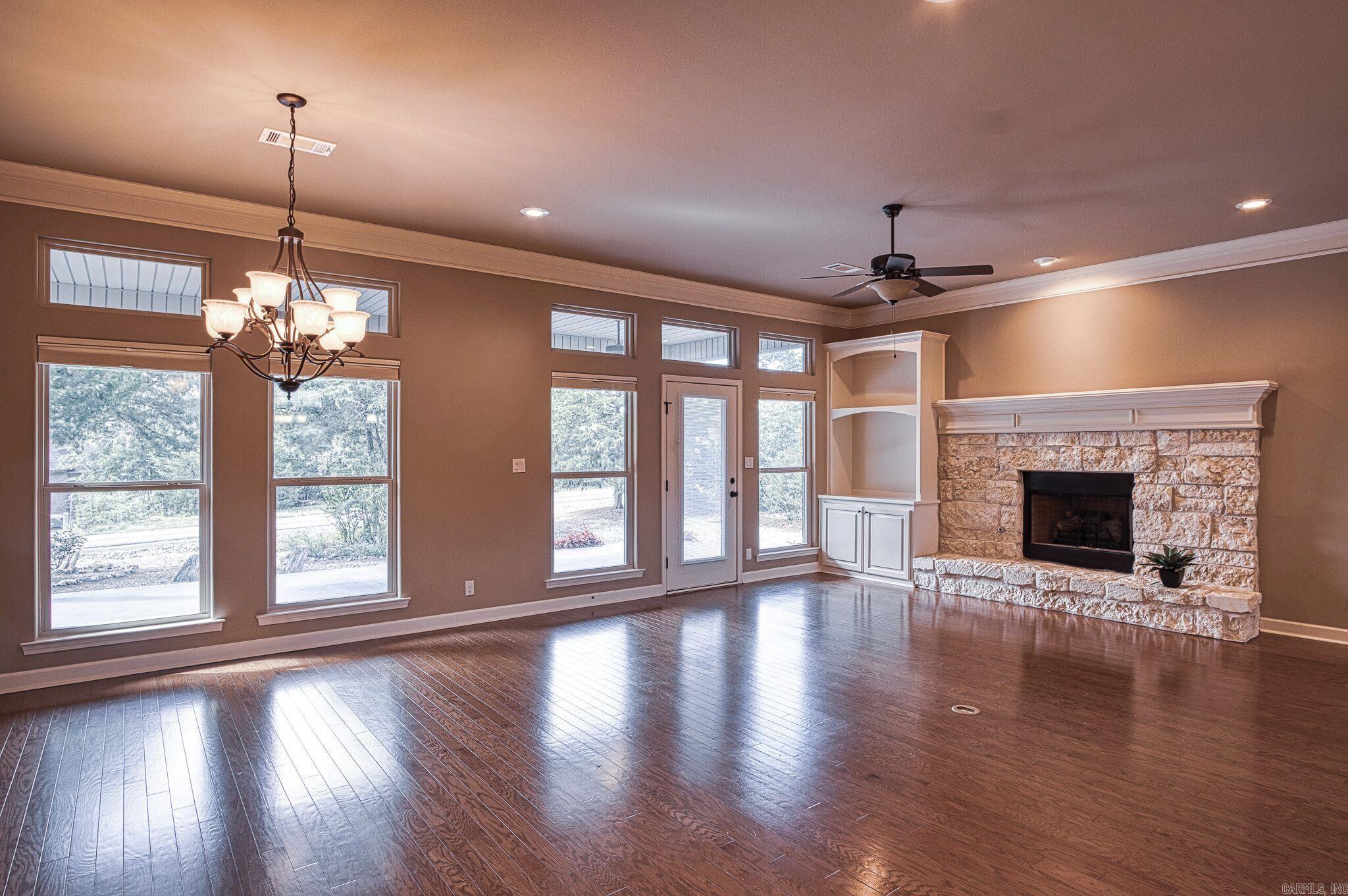 25 Maravilla  Hot Springs Village, AR