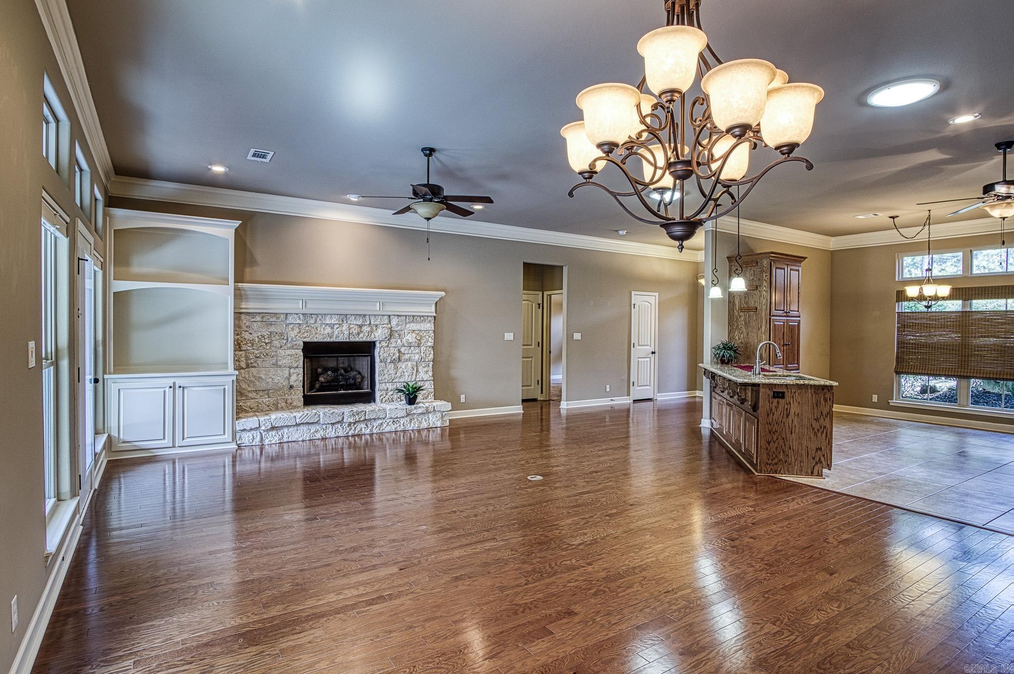 25 Maravilla  Hot Springs Village, AR