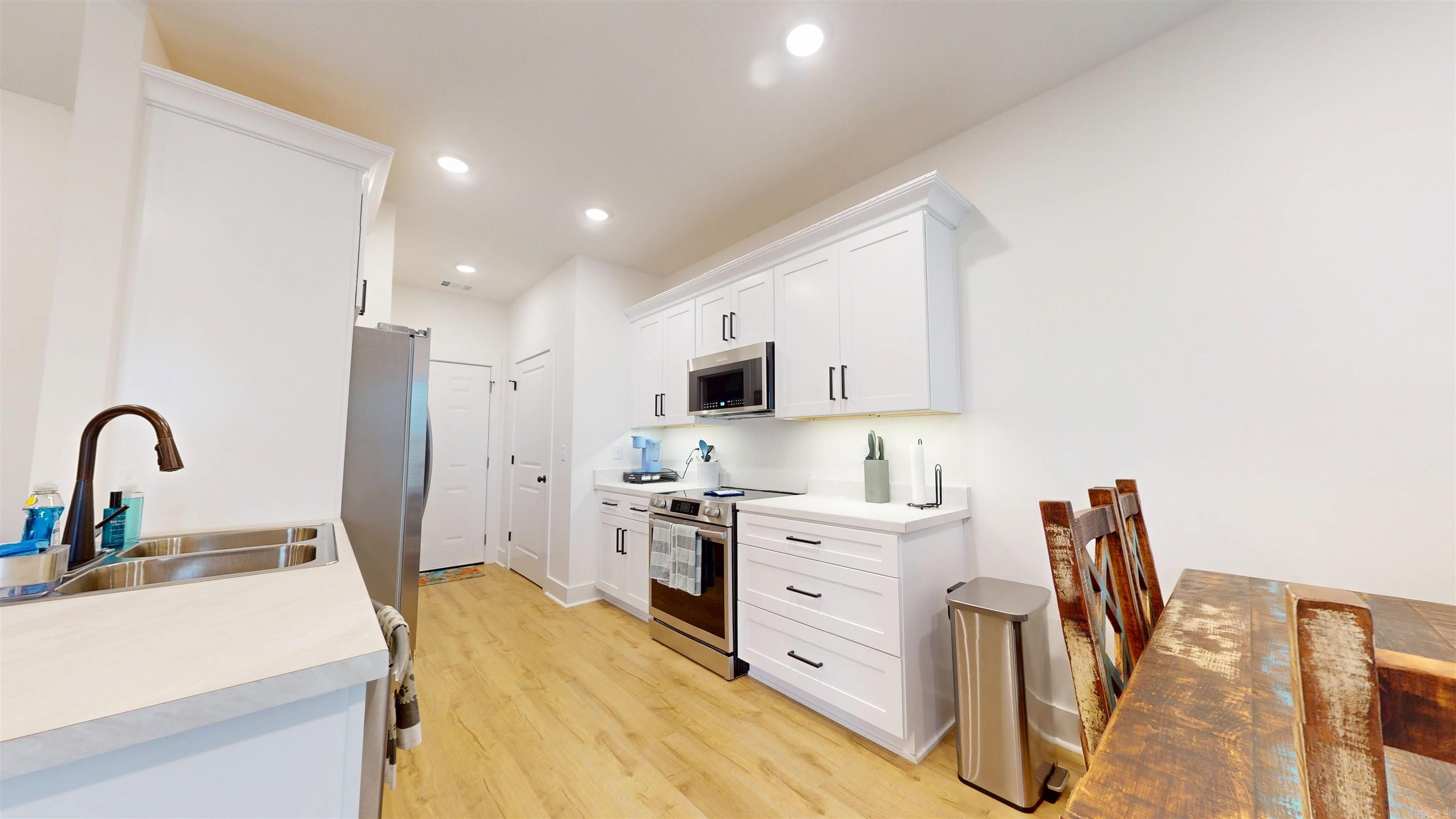 4561 Plymouth  Jonesboro, AR