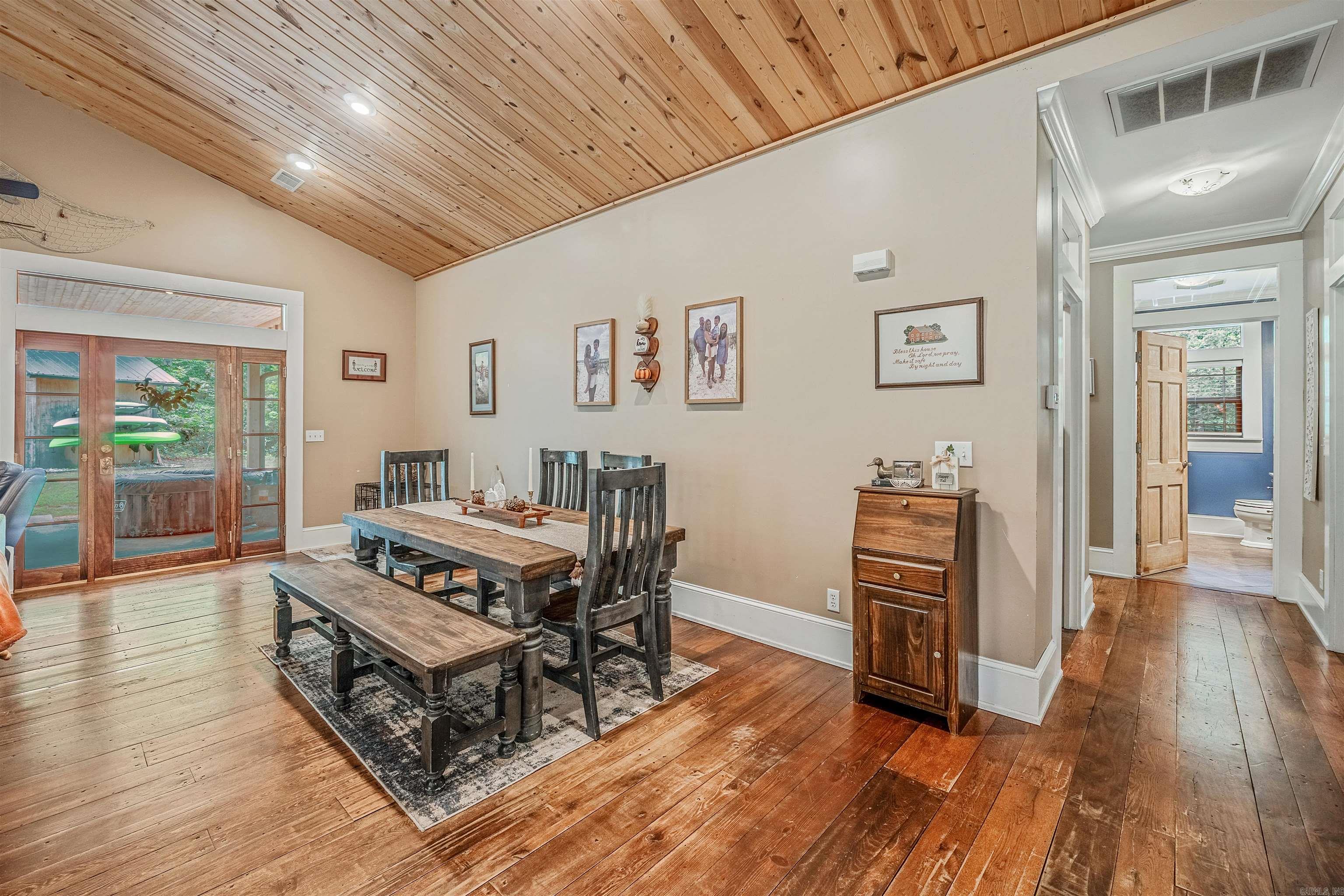 1089 River Road  Shirley, AR