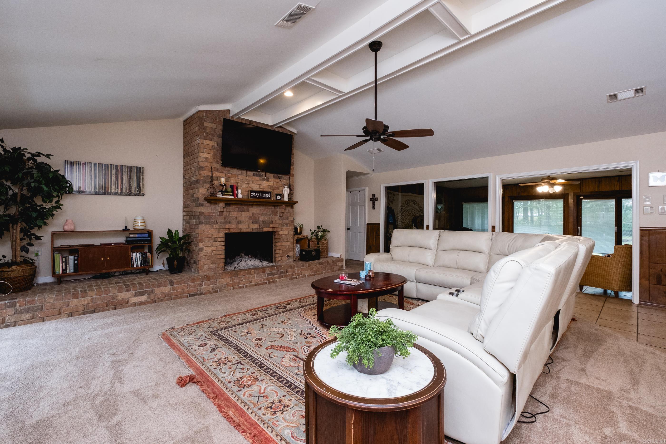 7 Fairway  Maumelle, AR