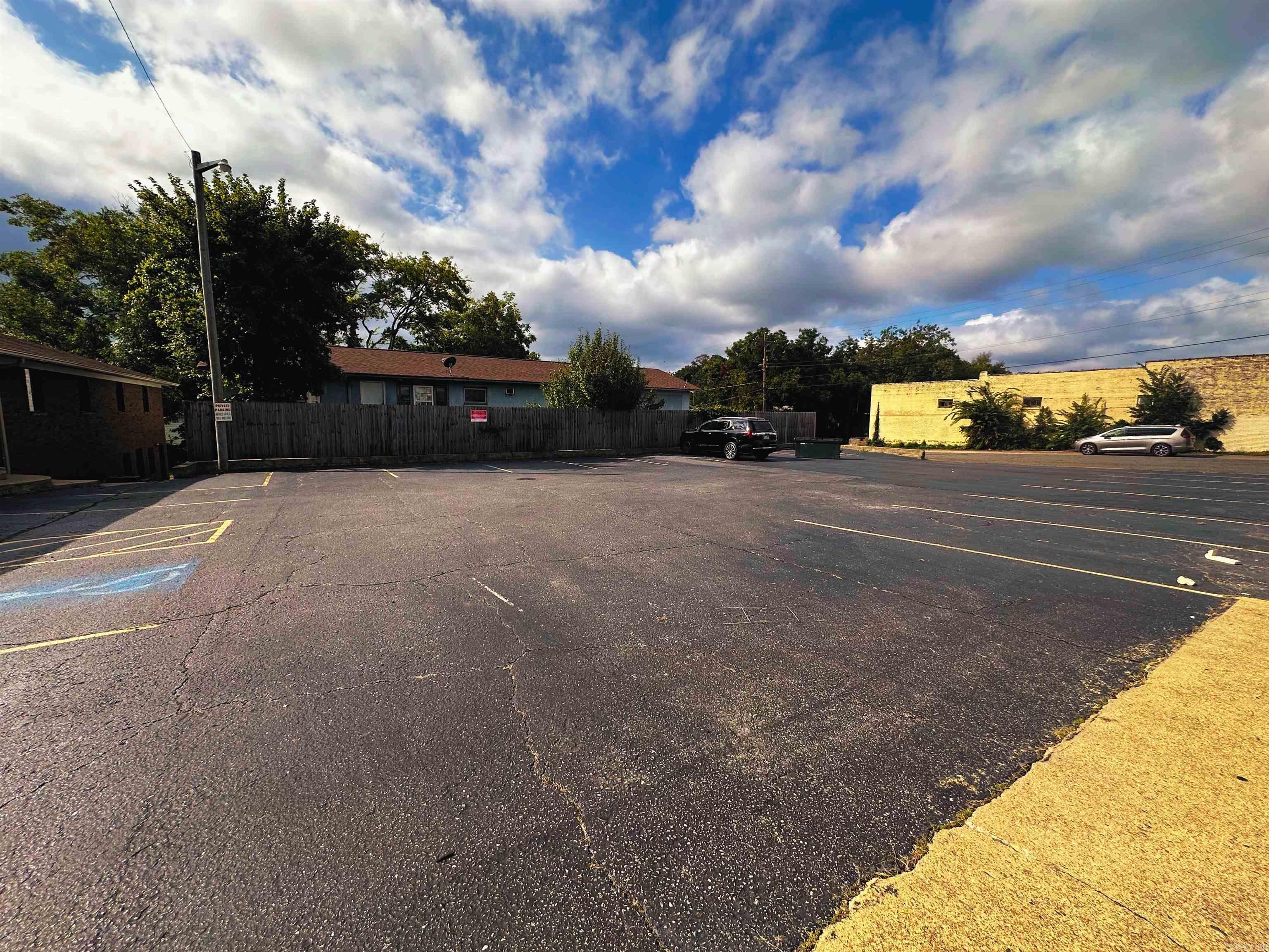 715 Hobson  Hot Springs, AR