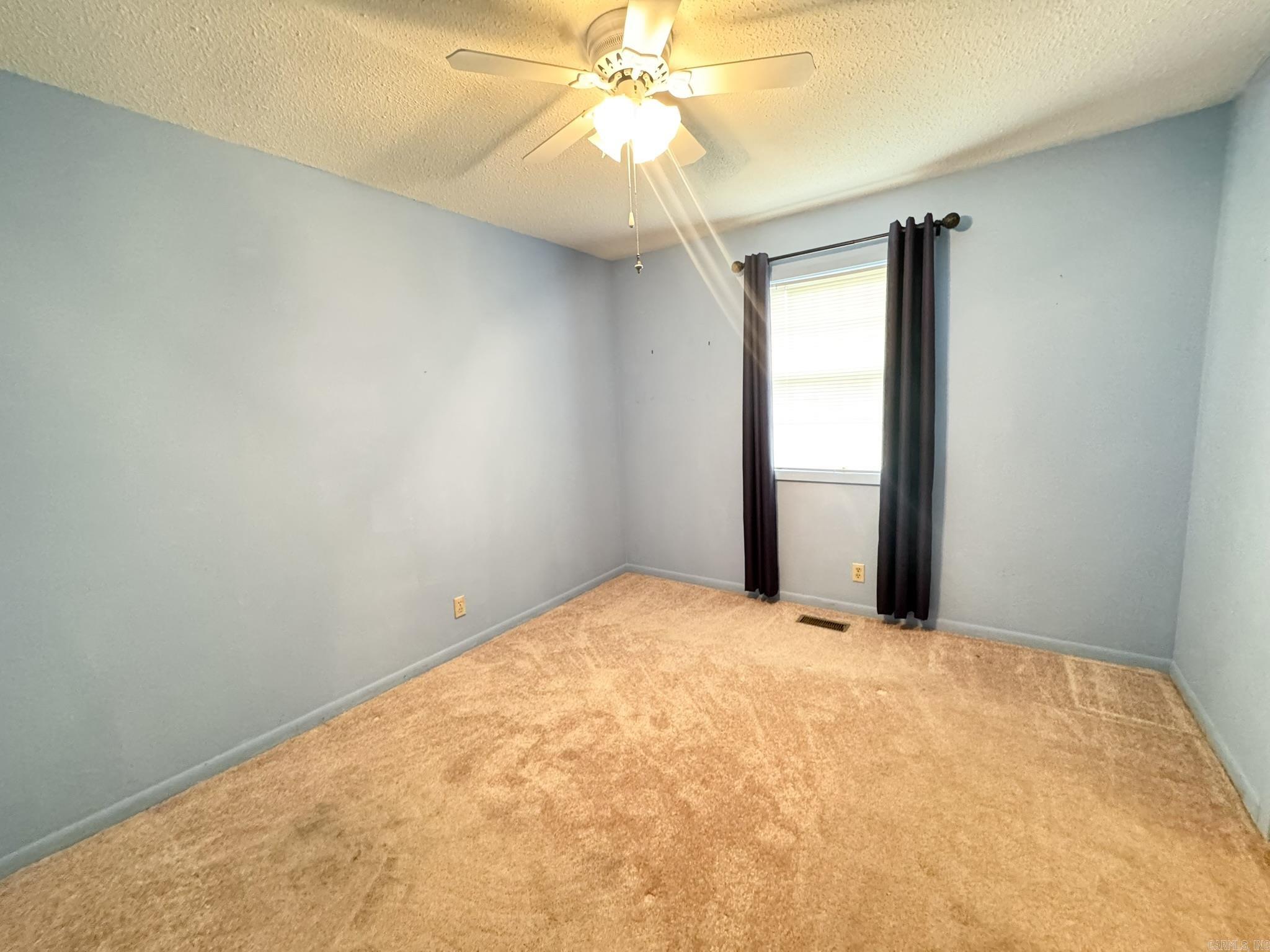 607 Clarence Street  Mountain View, AR
