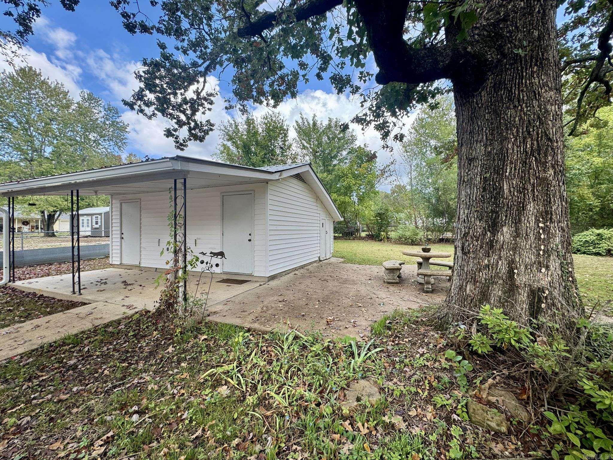607 Clarence Street  Mountain View, AR