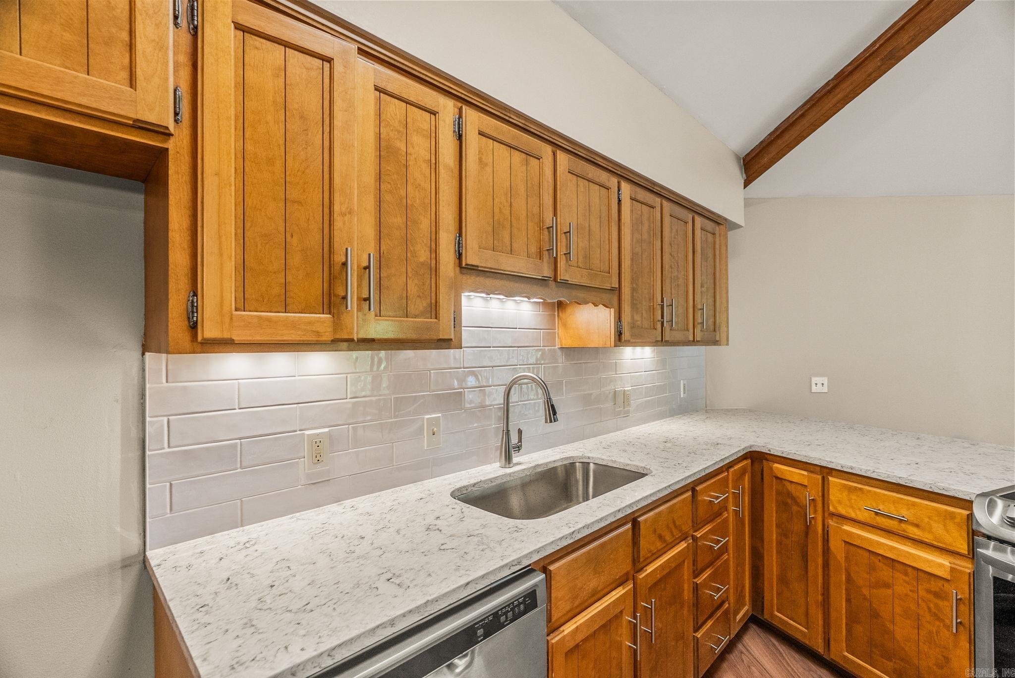 167 Wilshire Drive  Fairfield Bay, AR