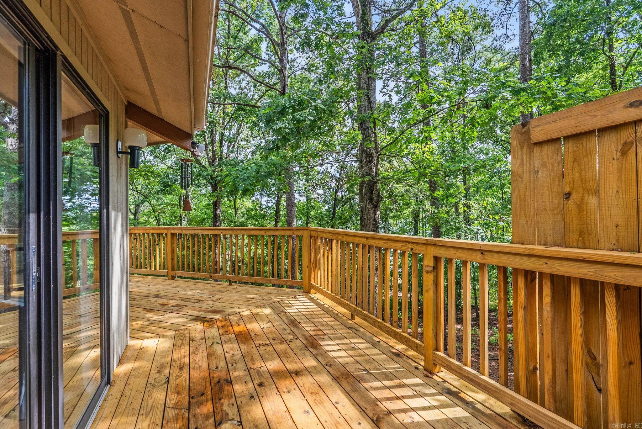 167 Wilshire Drive  Fairfield Bay, AR