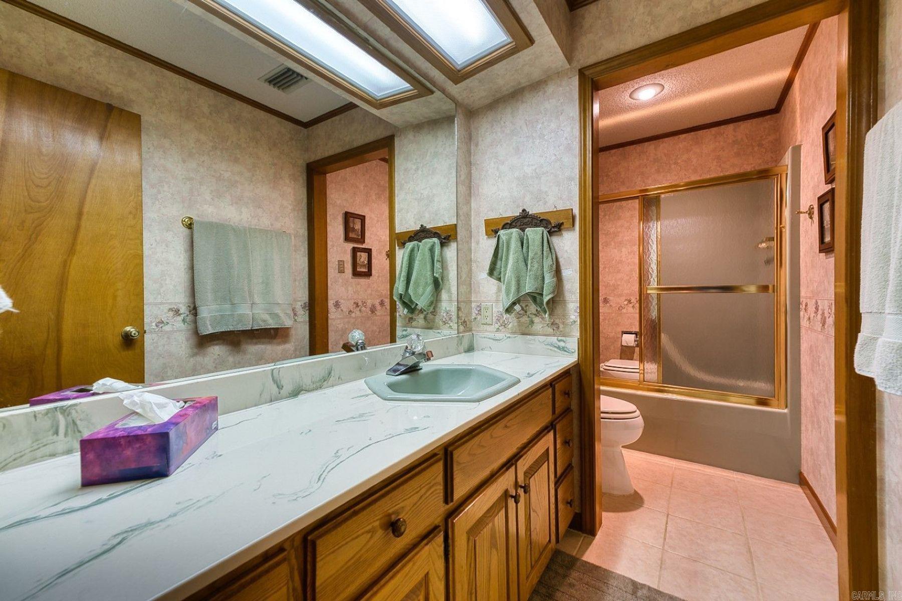509 Walnut Hill Drive  Hot Springs, AR