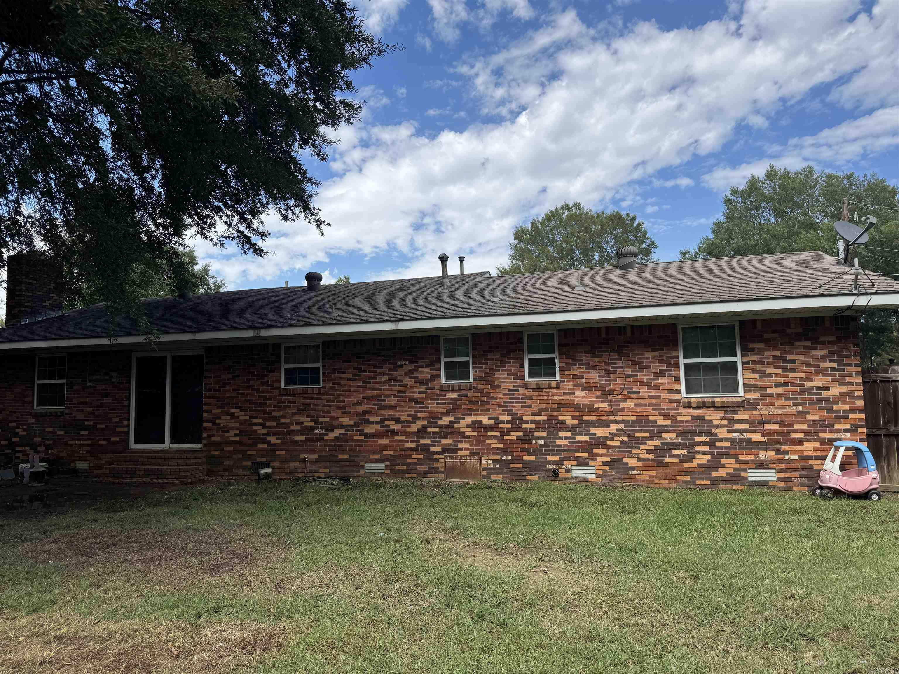 406 NE 6TH  Atkins, AR