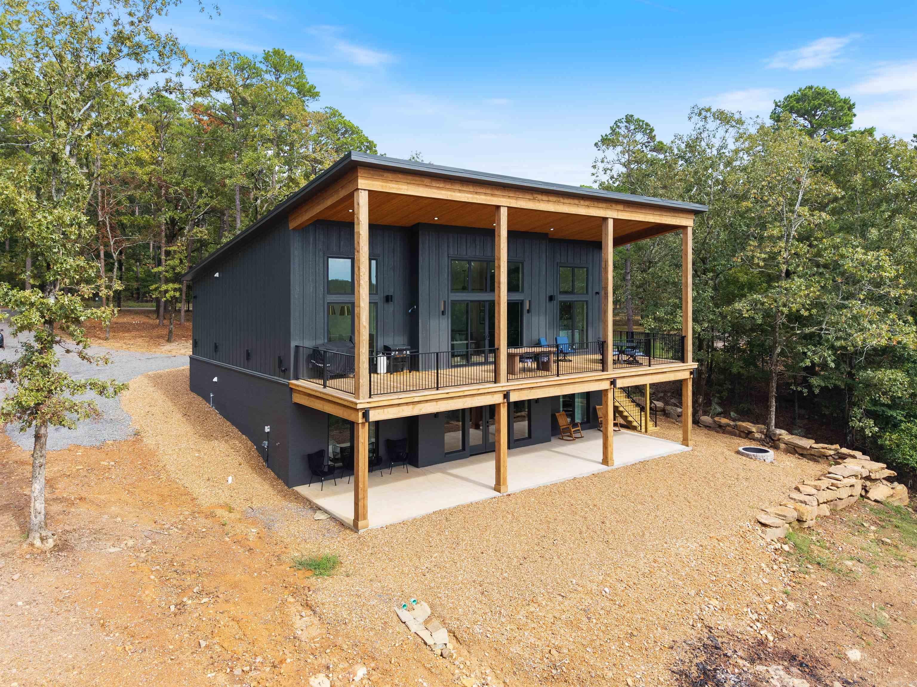 370 Island Shores Dr.  Drasco, AR