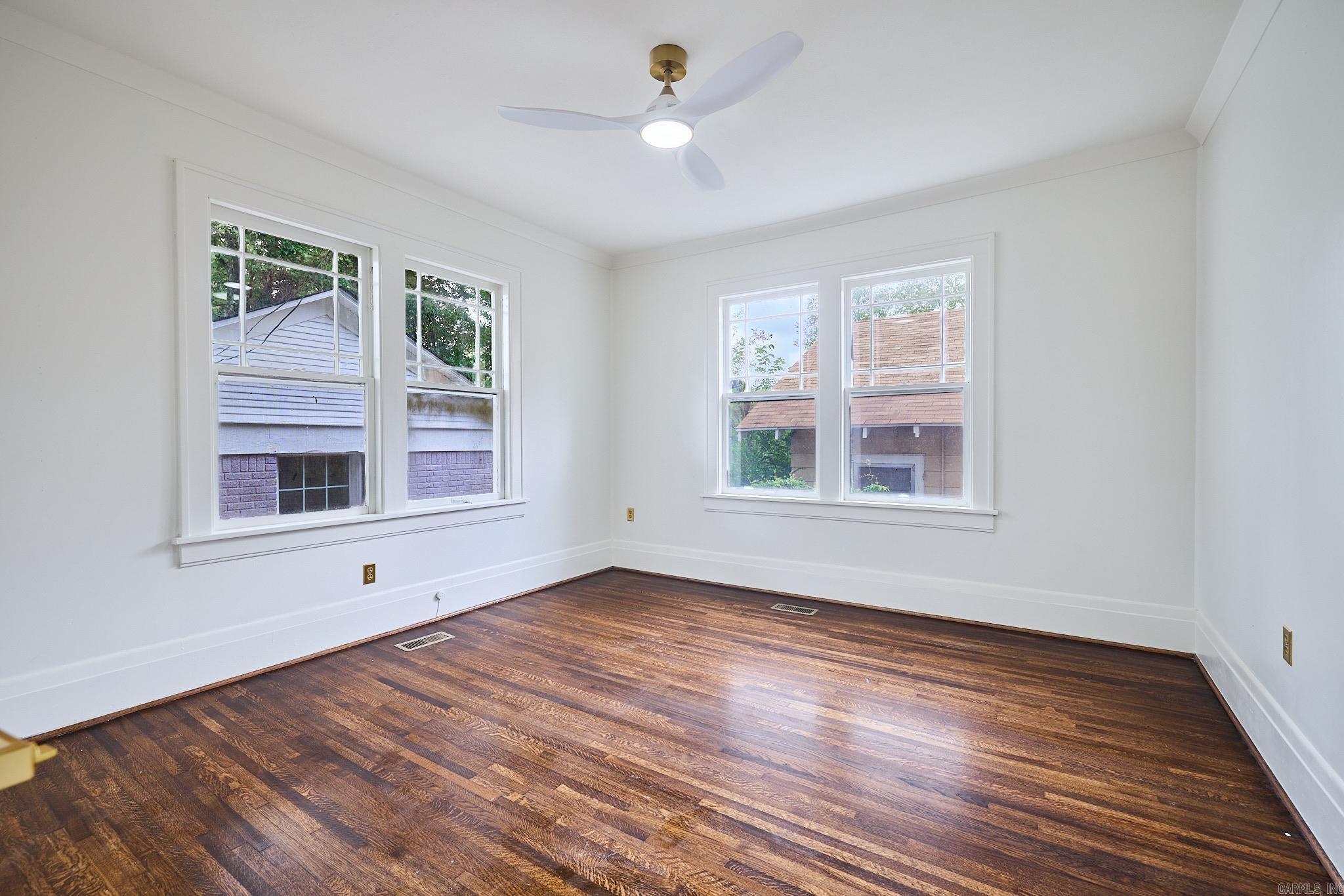 5101 Lee Avenue  Little Elm, AR