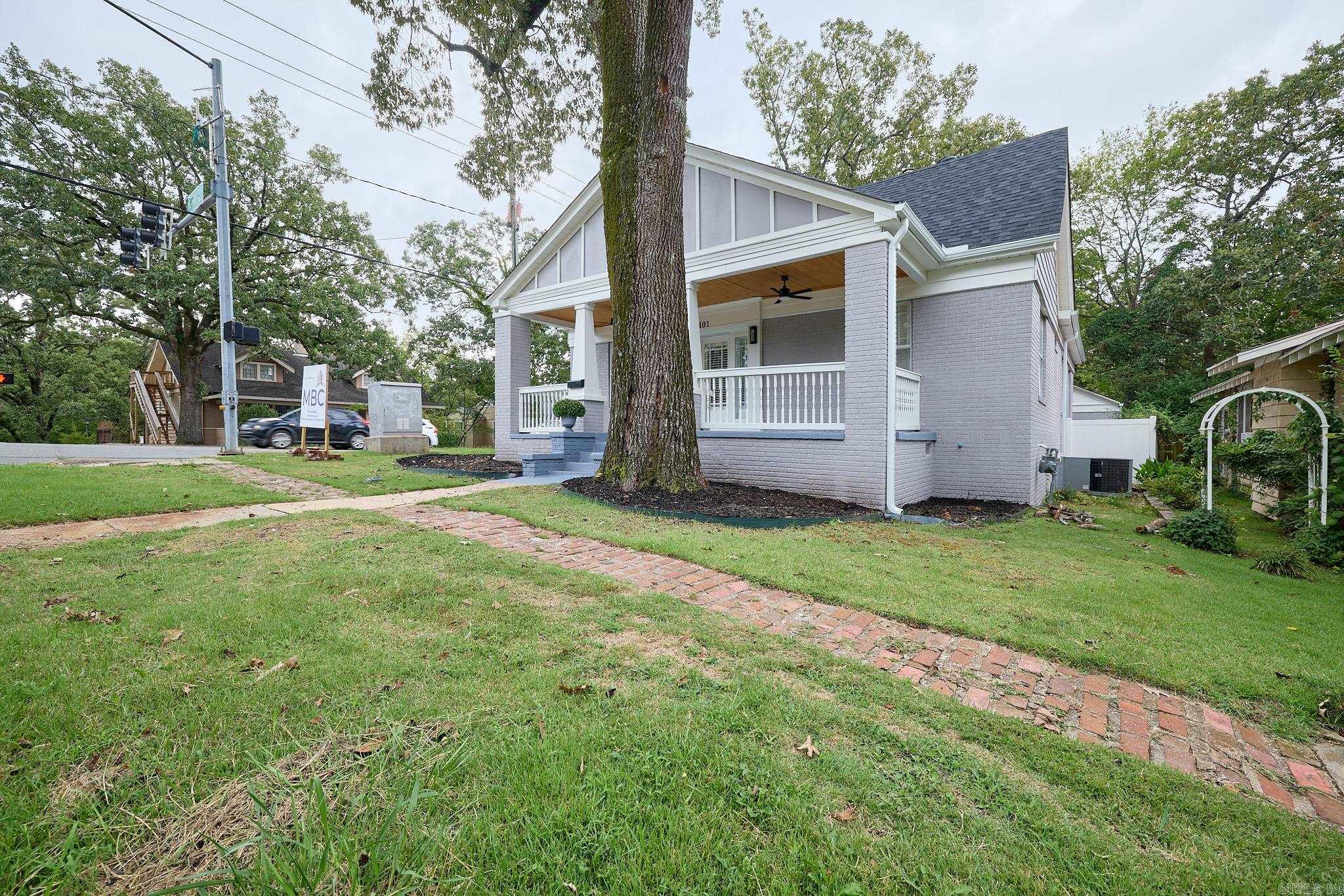 5101 Lee Avenue  Little Elm, AR