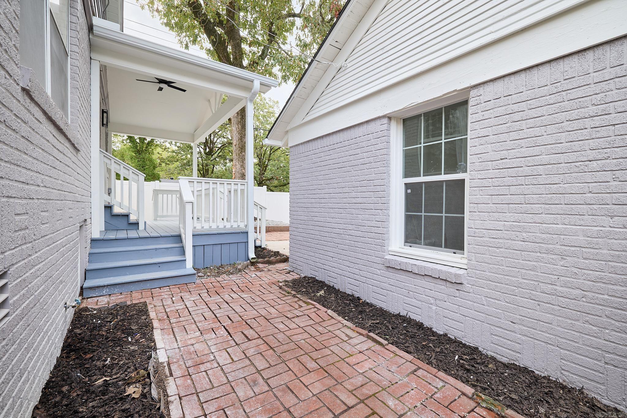 5101 Lee Avenue  Little Elm, AR
