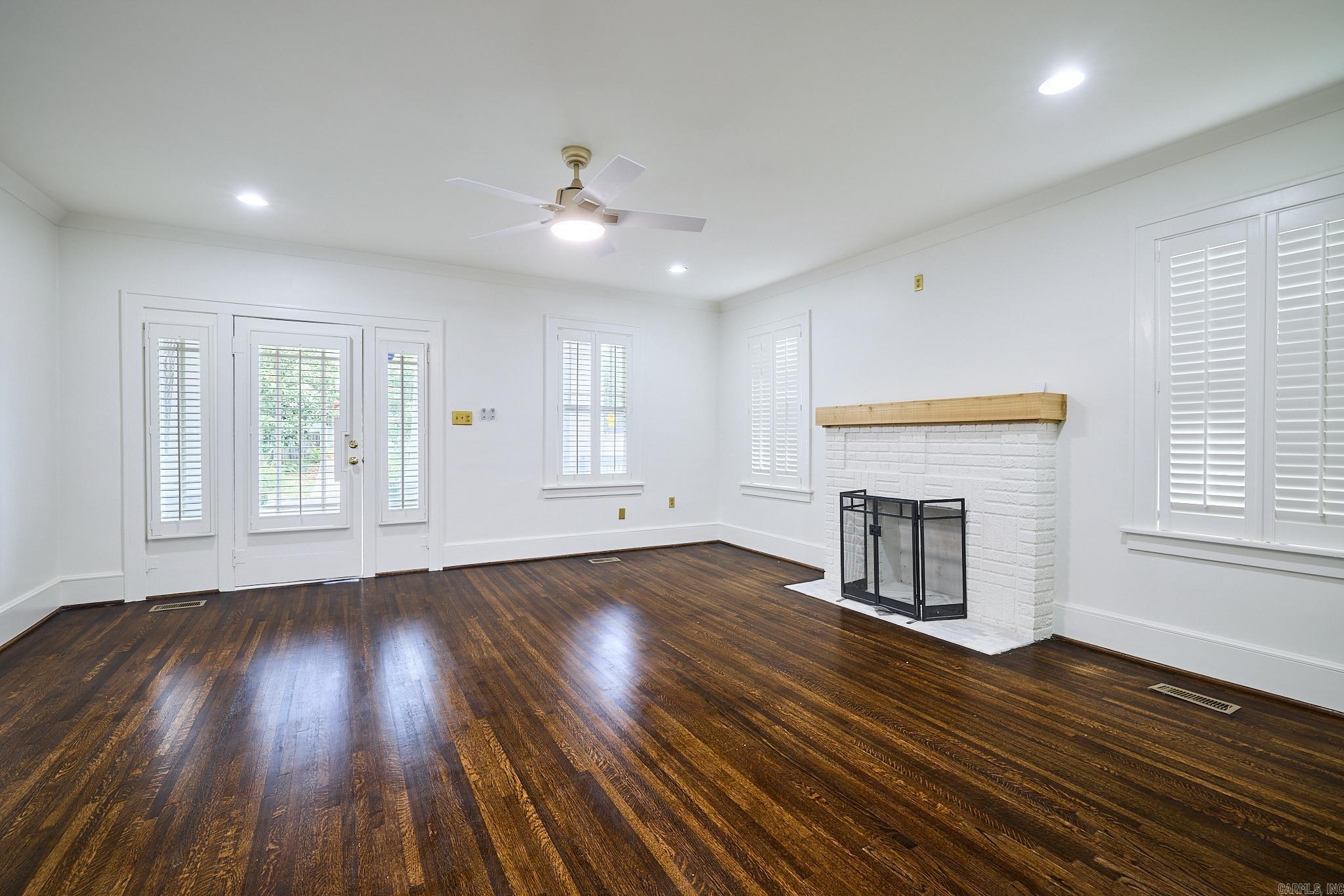 5101 Lee Avenue  Little Elm, AR