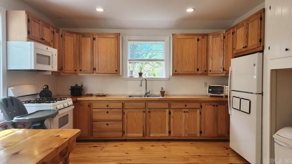 20 Reva's Retreat Way  Story, AR