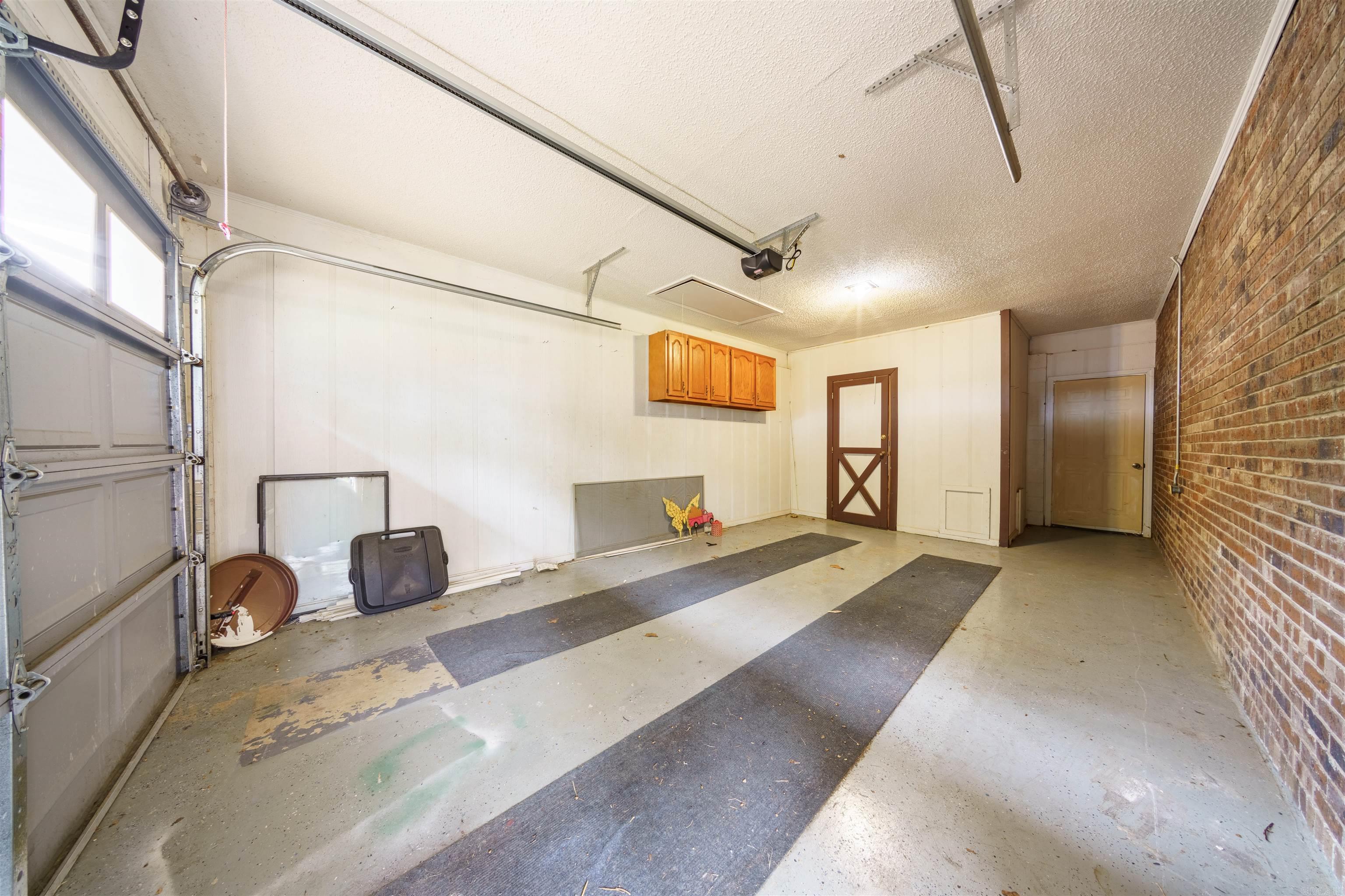 211 S Nightingale Dr  Horseshoe Bend, AR