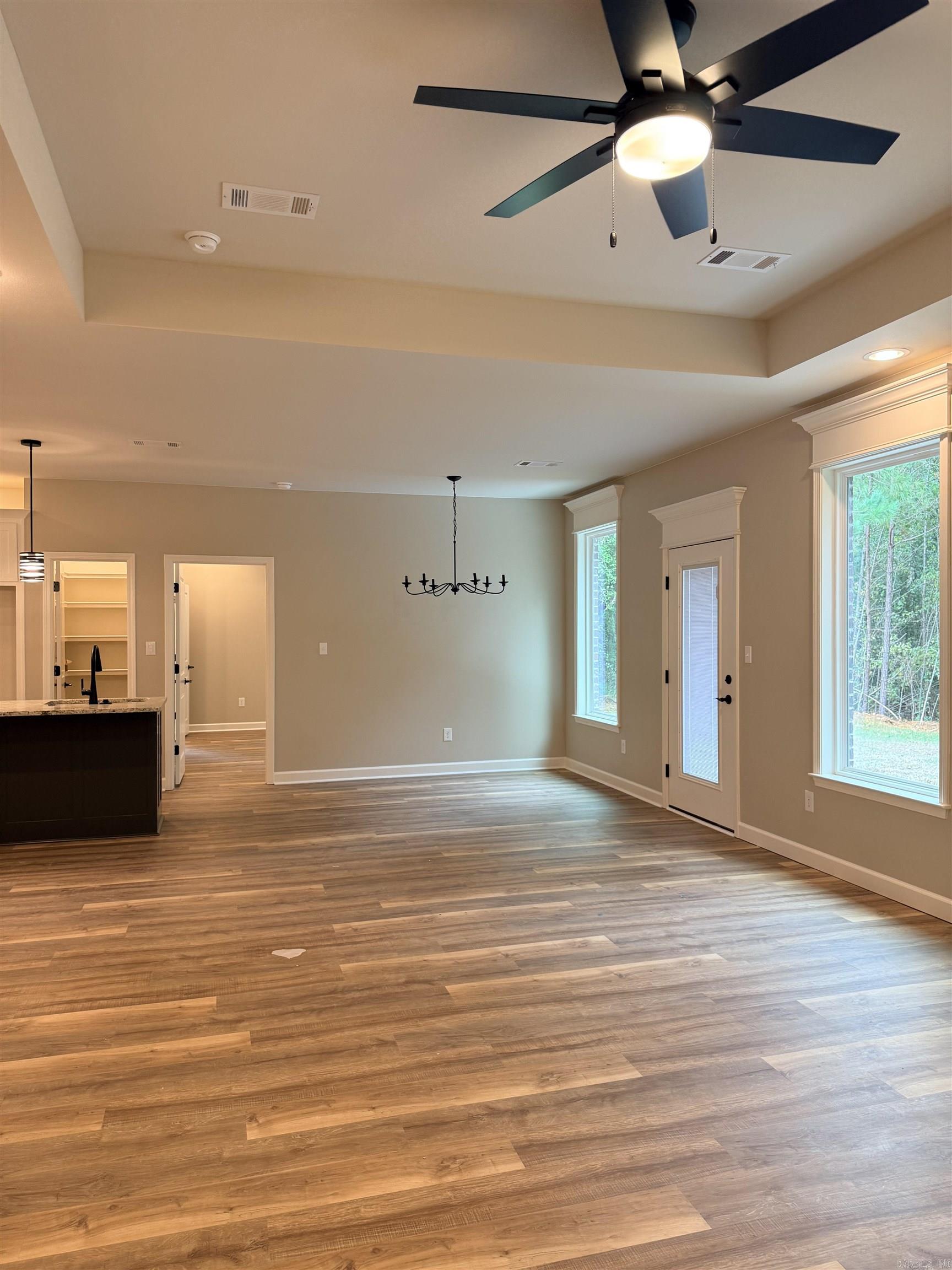 370 Meadow Creek  Haskell, AR