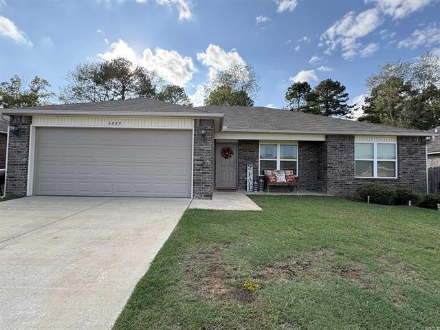 6089  saddle hill  Alexander, AR