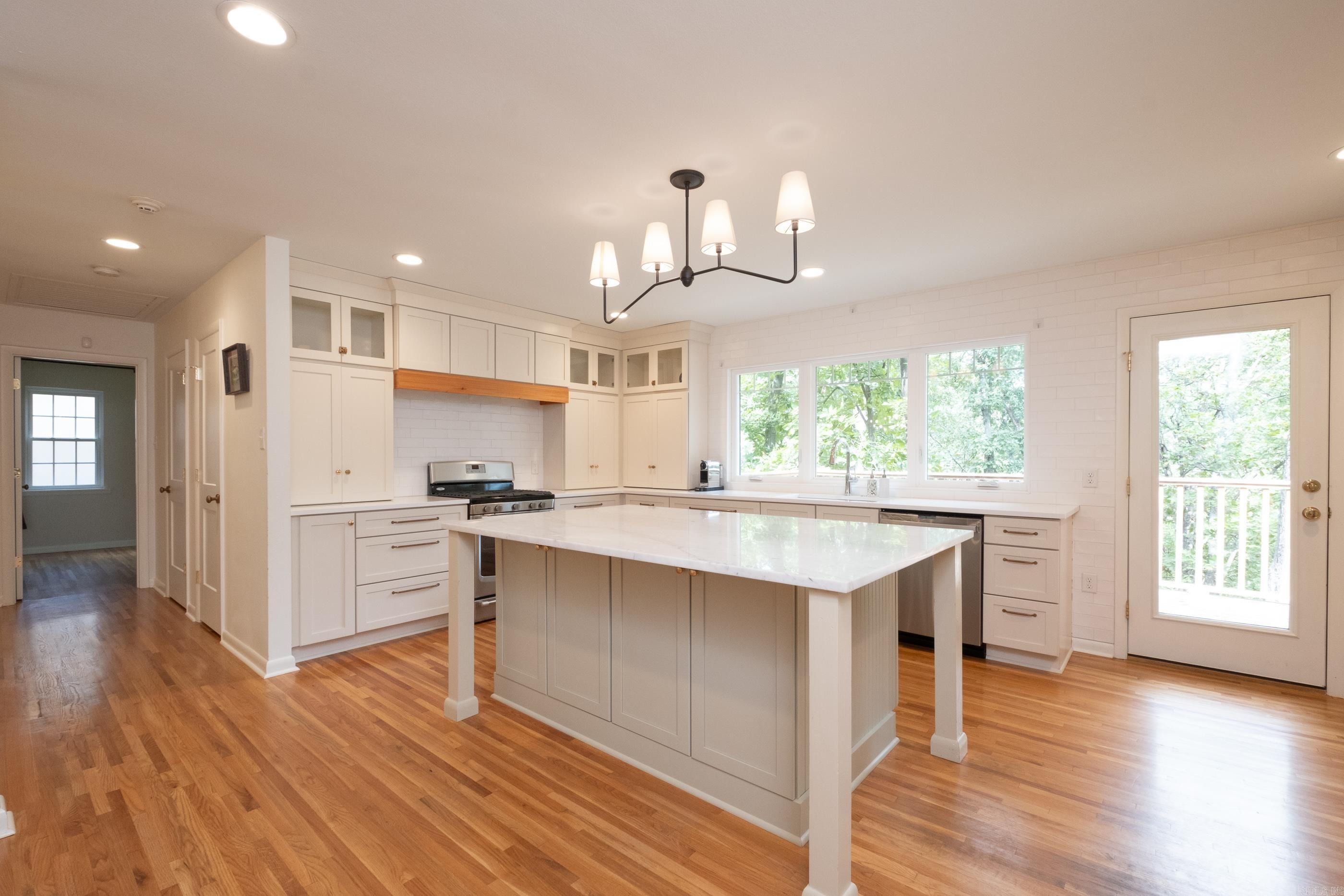 3612 Oakwood Rd  Little Rock, AR