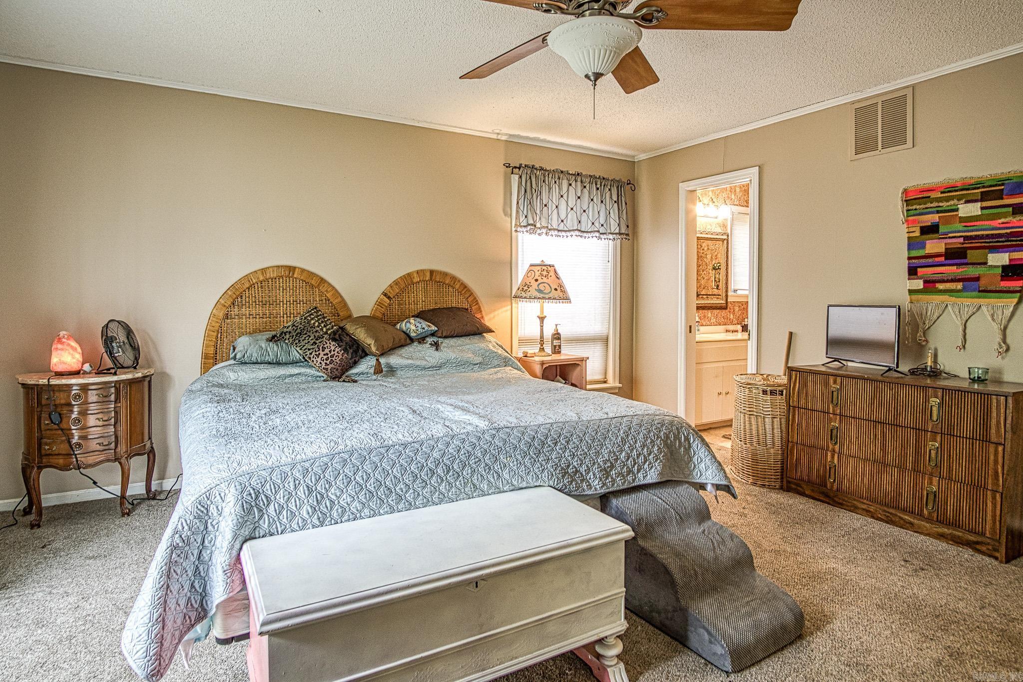 10 Durango Way  Hot Springs Village, AR
