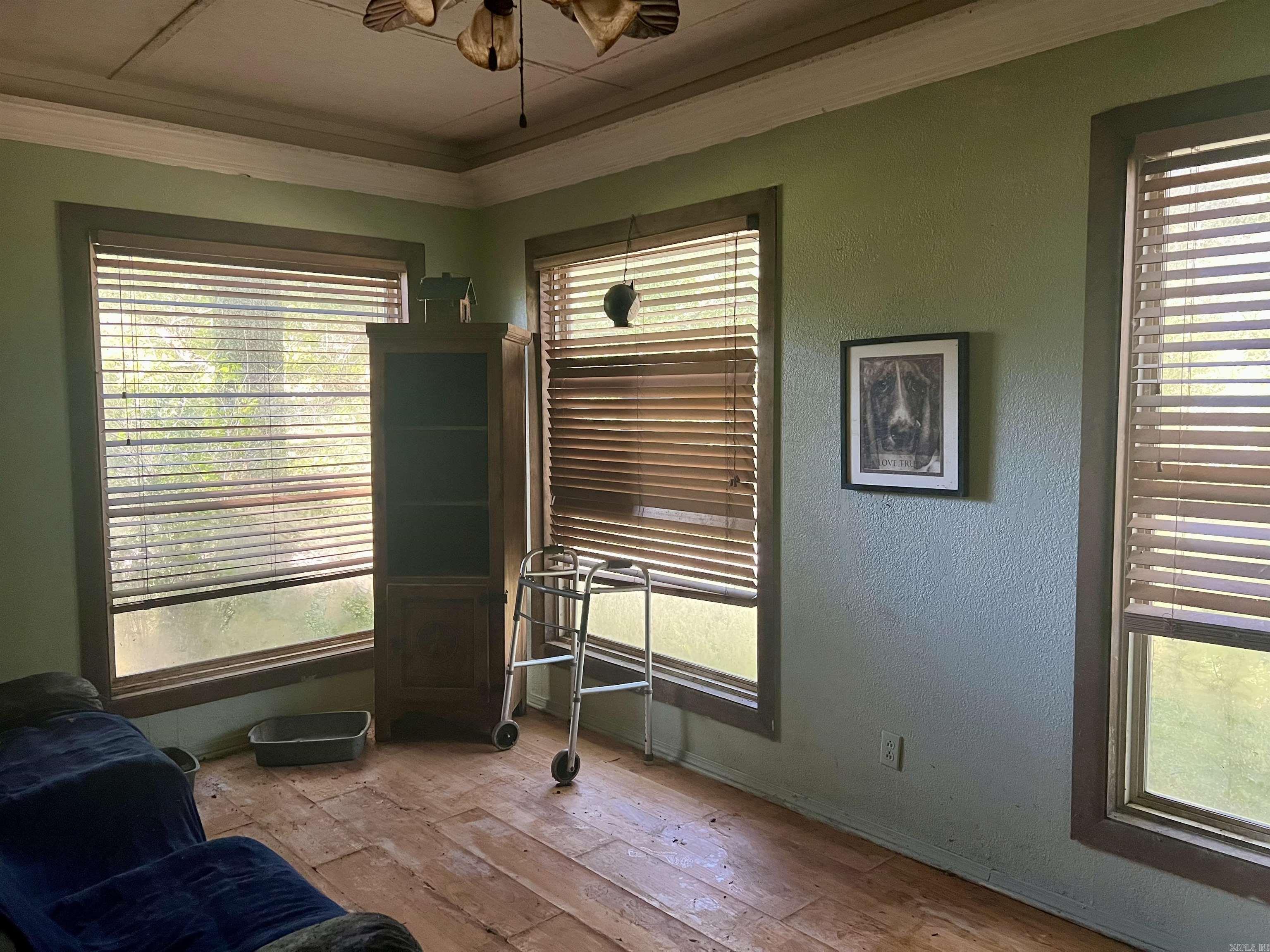 1259 hopper loop  Caddo Gap, AR
