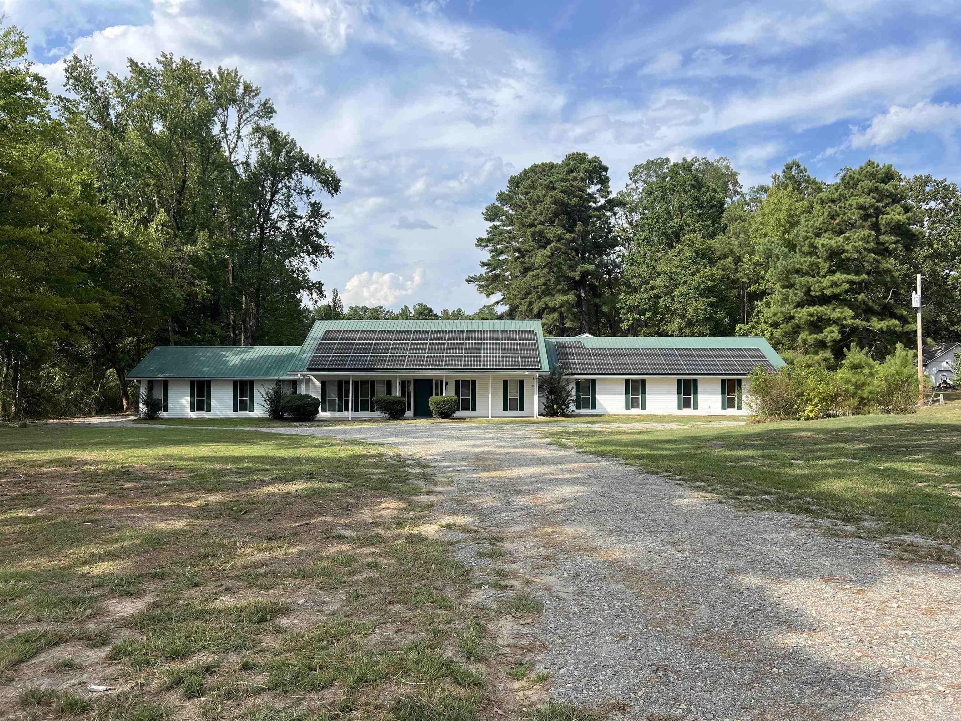 8611 Sulphur Springs  Pine Bluff, AR