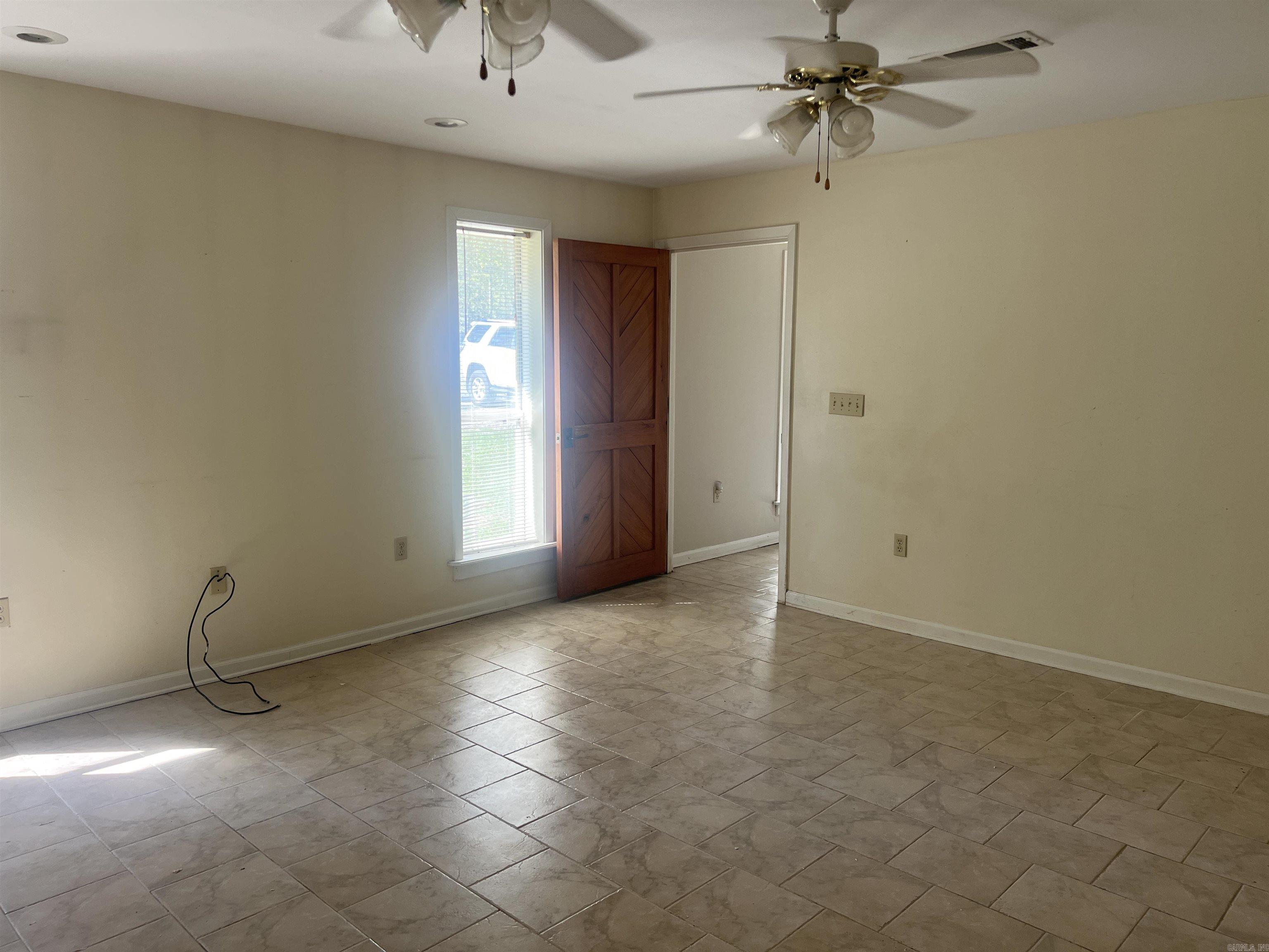 8611 Sulphur Springs  Pine Bluff, AR