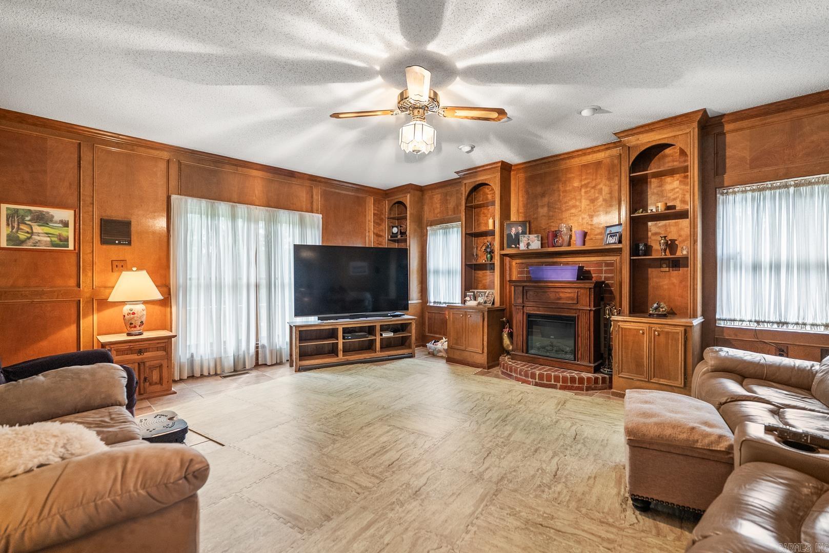 3110 Ferndale Cut Off  Little Rock, AR