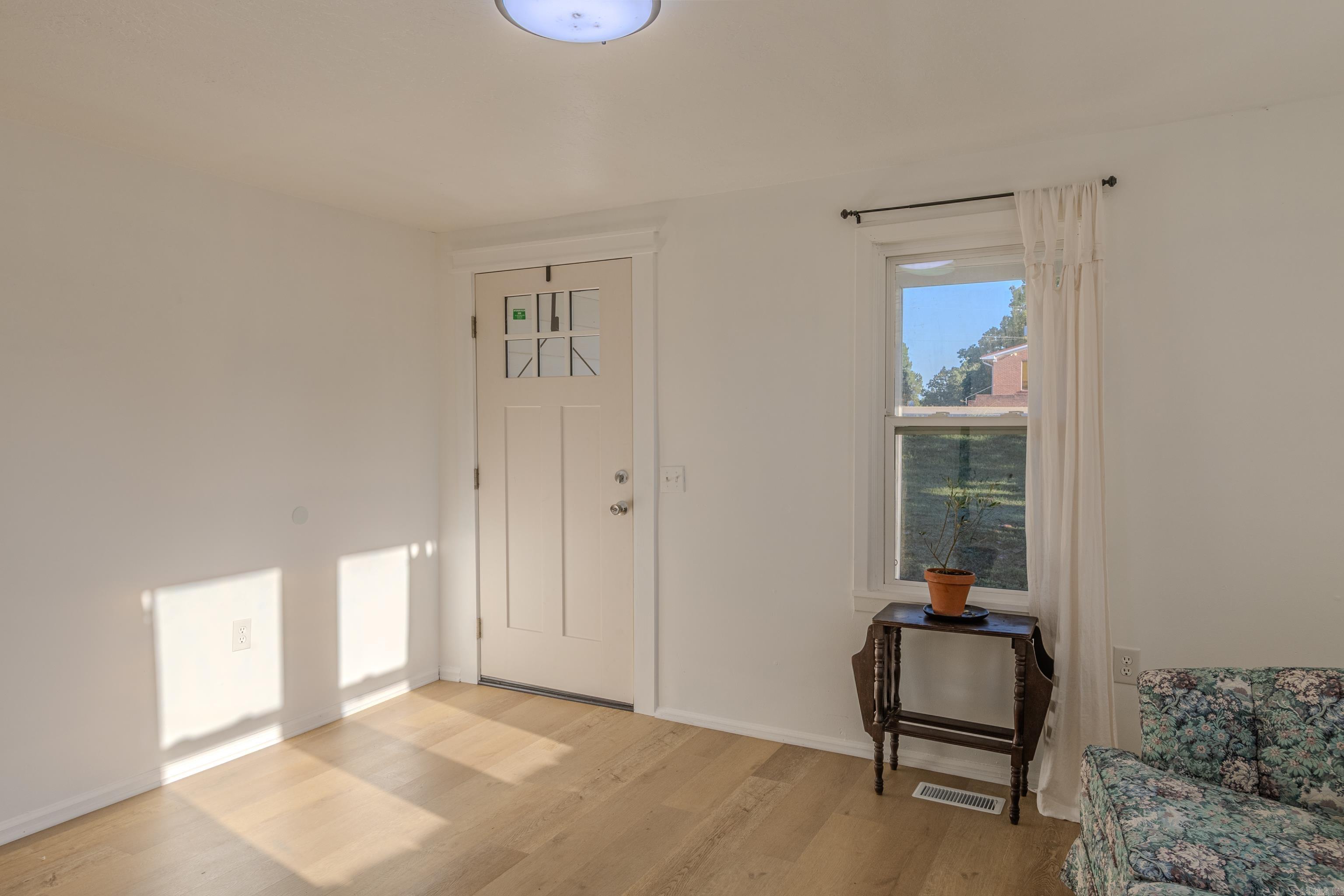 4214 W kingshighway Paragould, AR 72450